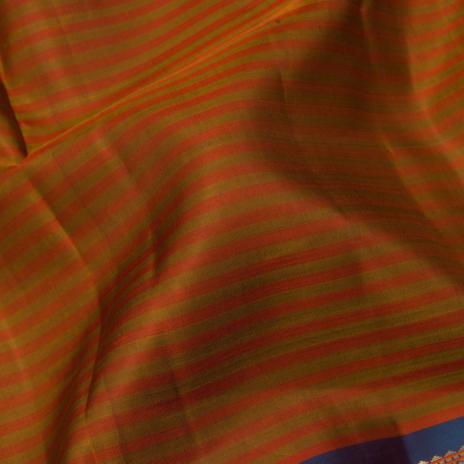 Kanakavalli Kanjivaram Silk Sari 24-040-HS001-04644 - Fabric View