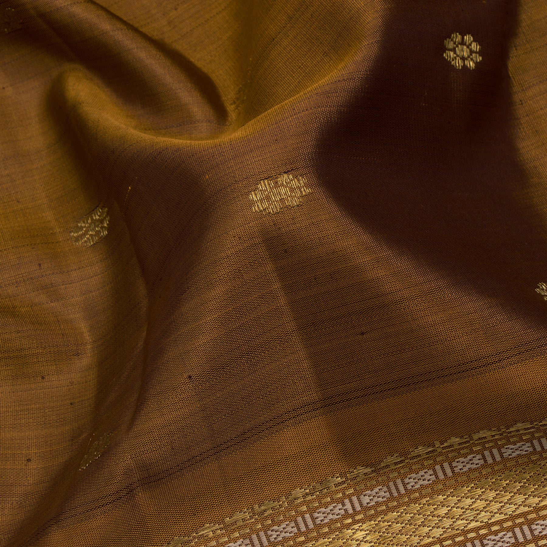 Kanakavalli Kanjivaram Silk Sari 24-040-HS001-04708 - Fabric View