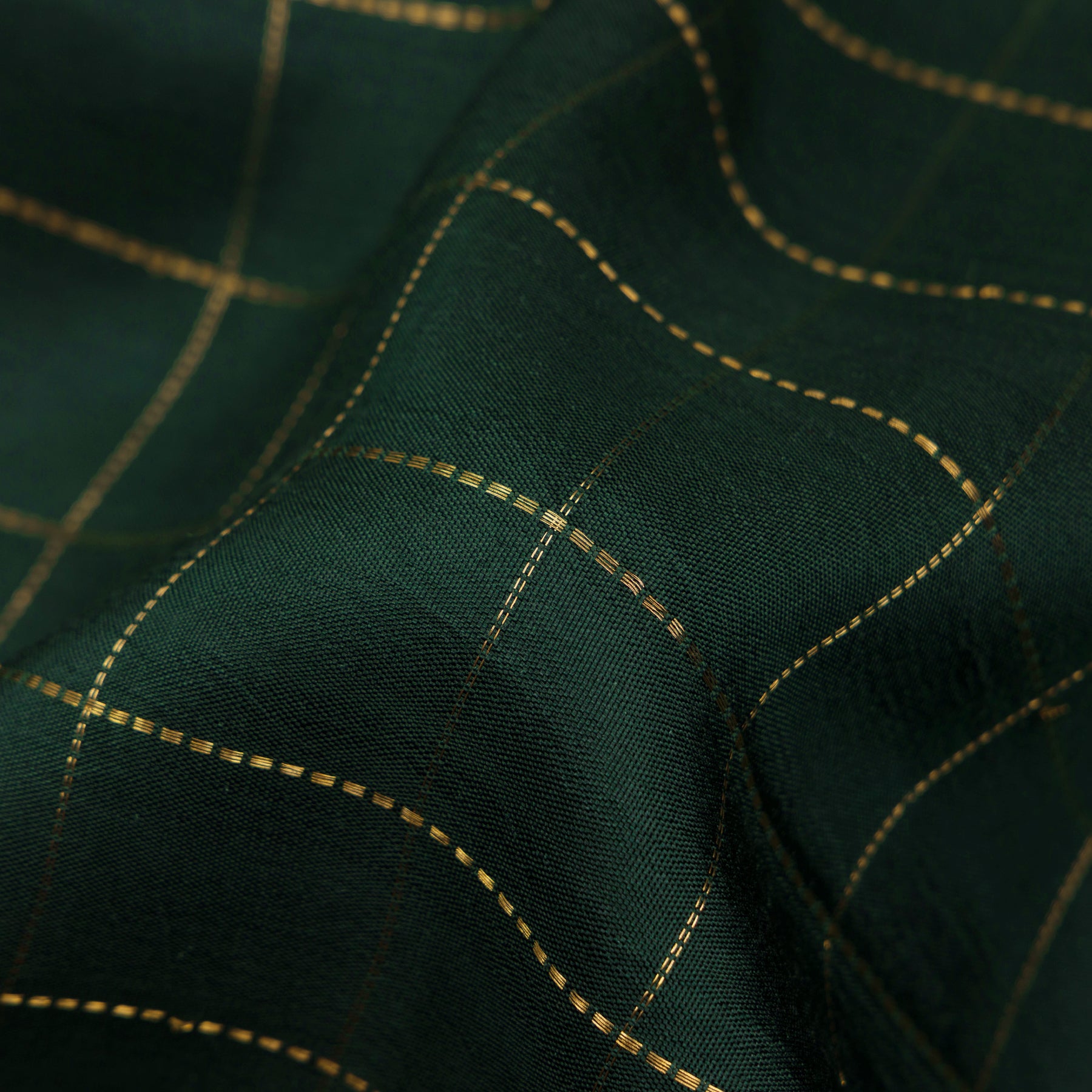 Kanakavalli Kanjivaram Silk Sari 24-040-HS001-05202 - Fabric View