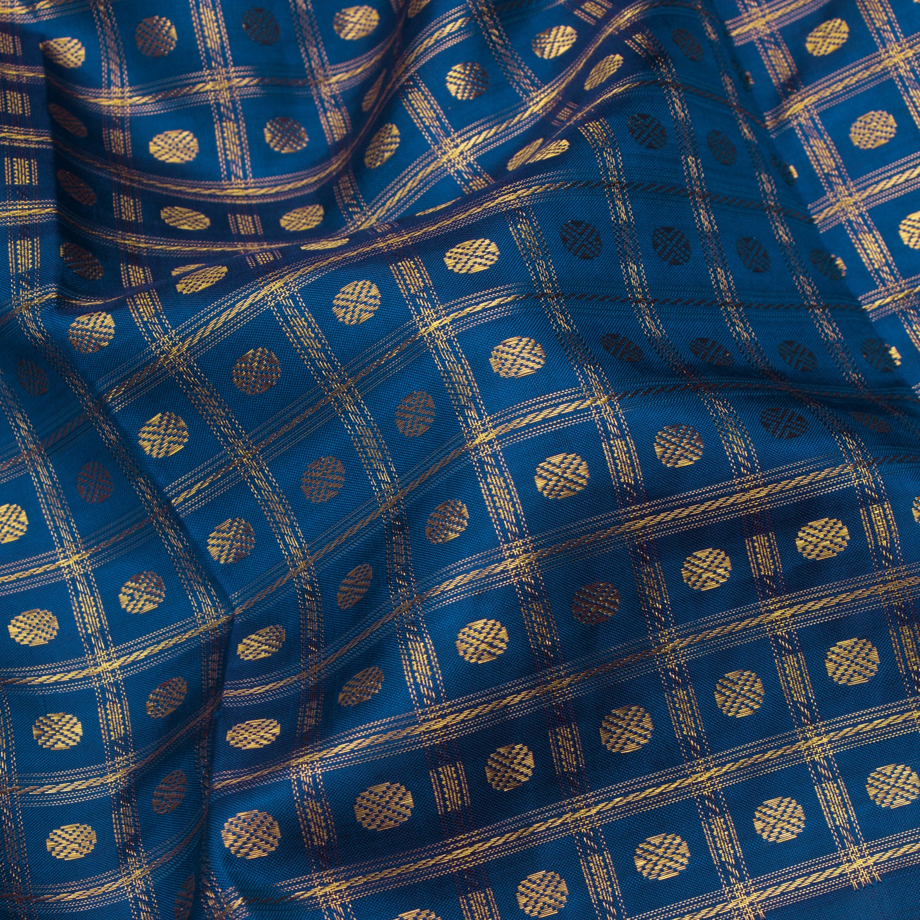 Kanakavalli Kanjivaram Silk Sari 24-041-HS001-06944 - Fabric View