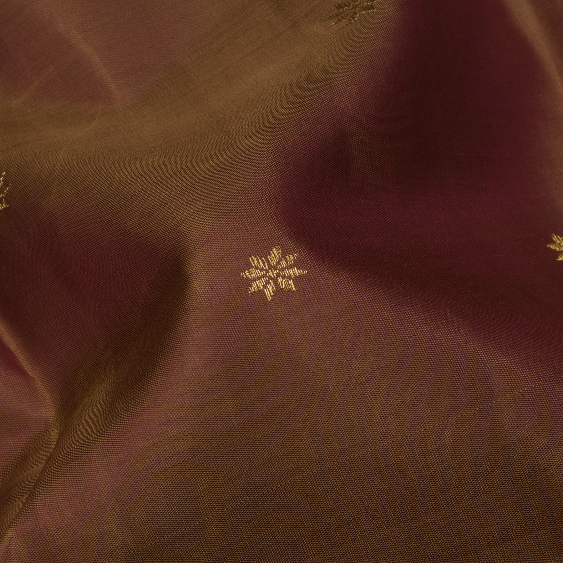 Kanakavalli Kanjivaram Silk Sari 24-041-HS001-08194 - Fabric View