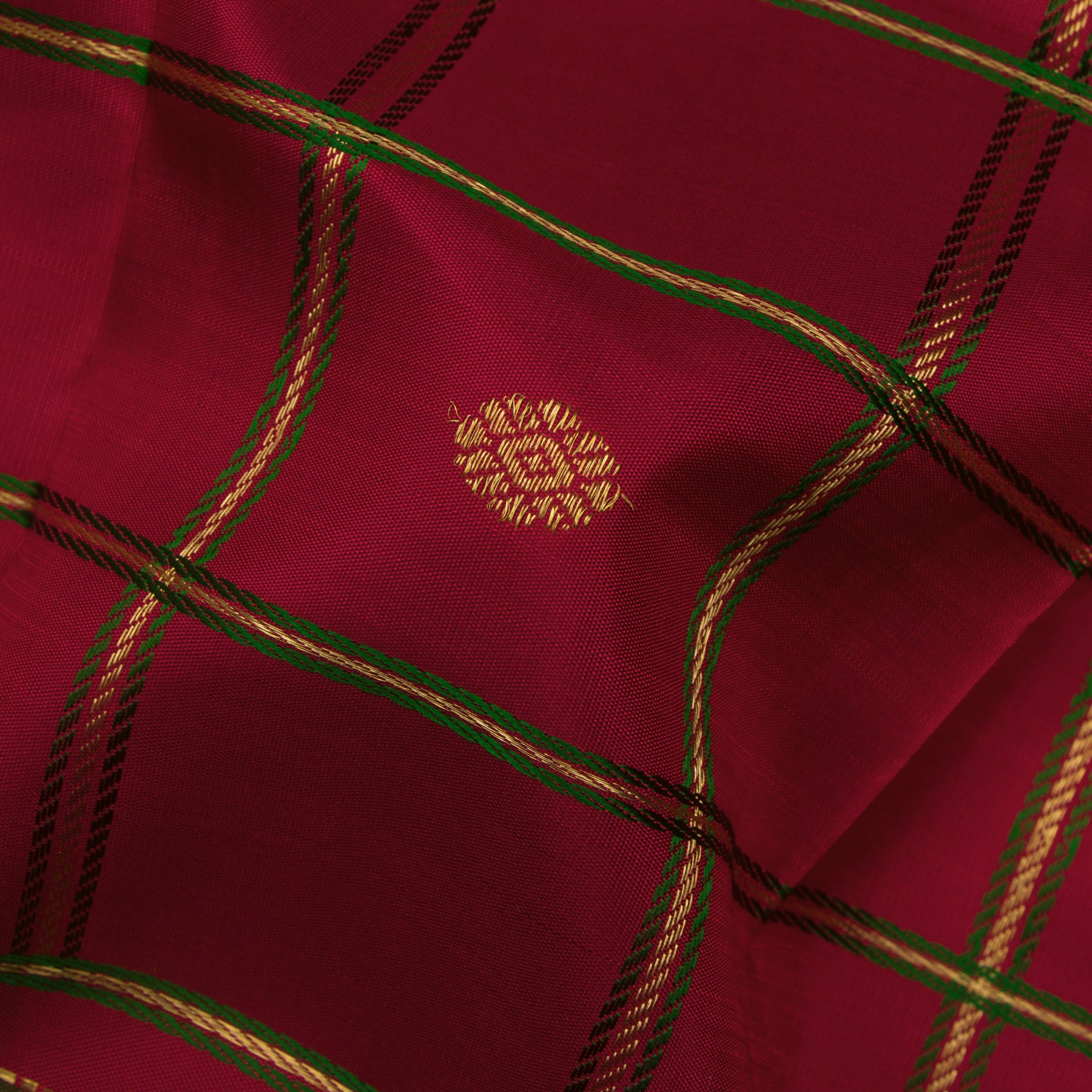 Kanakavalli Kanjivaram Silk Sari 24-041-HS001-14325 - Fabric View
