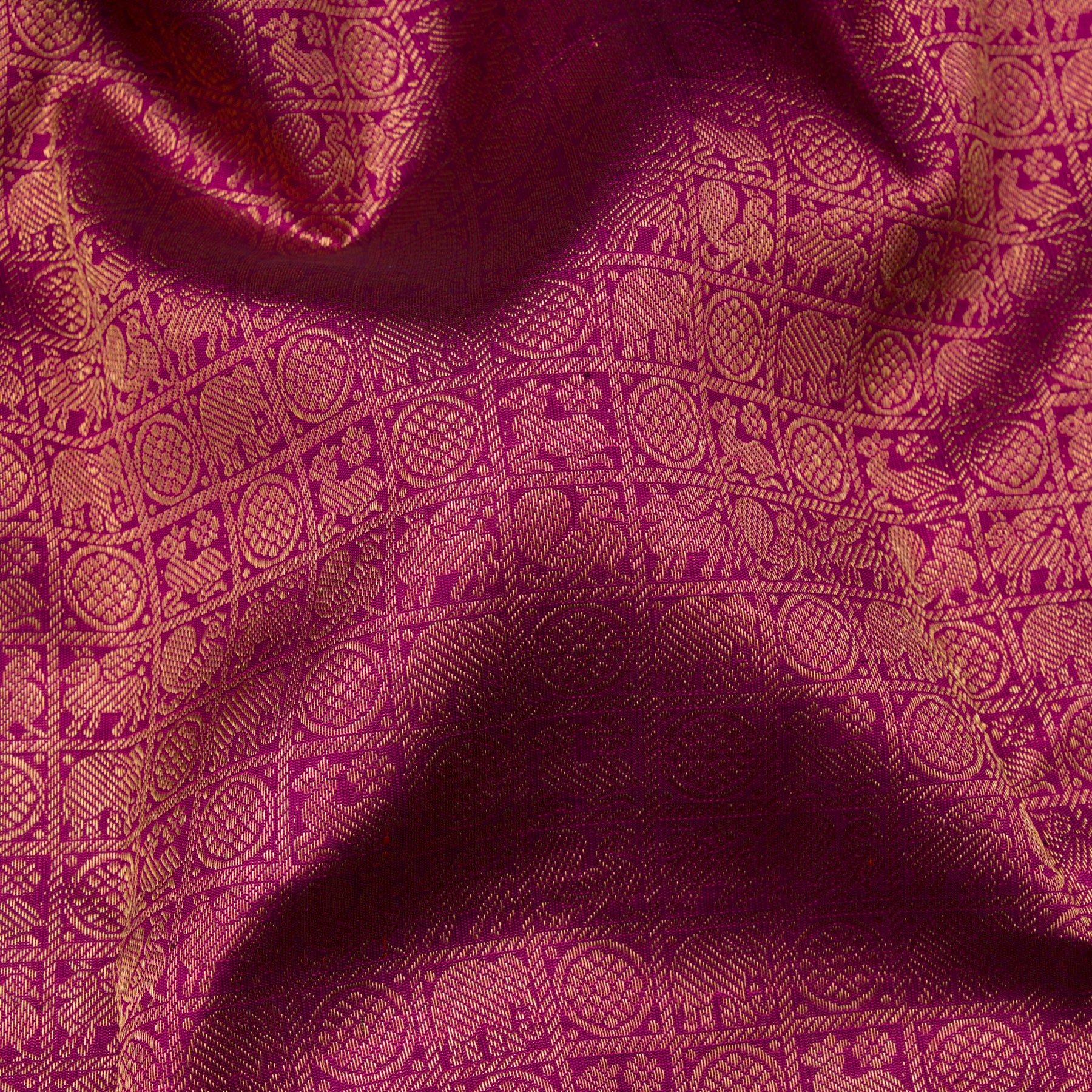 Kanakavalli Kanjivaram Silk Sari 24-110-HS001-00610 - Fabric View