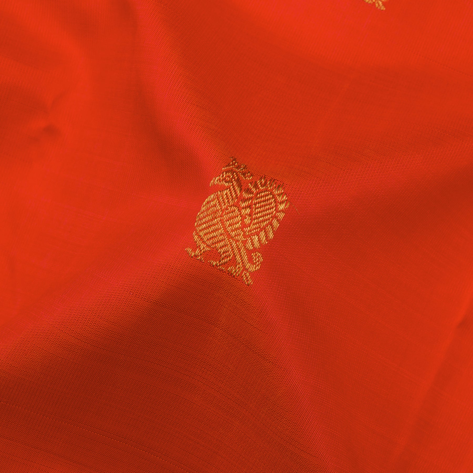 Kanakavalli Kanjivaram Silk Sari 24-110-HS001-01815 - Fabric View