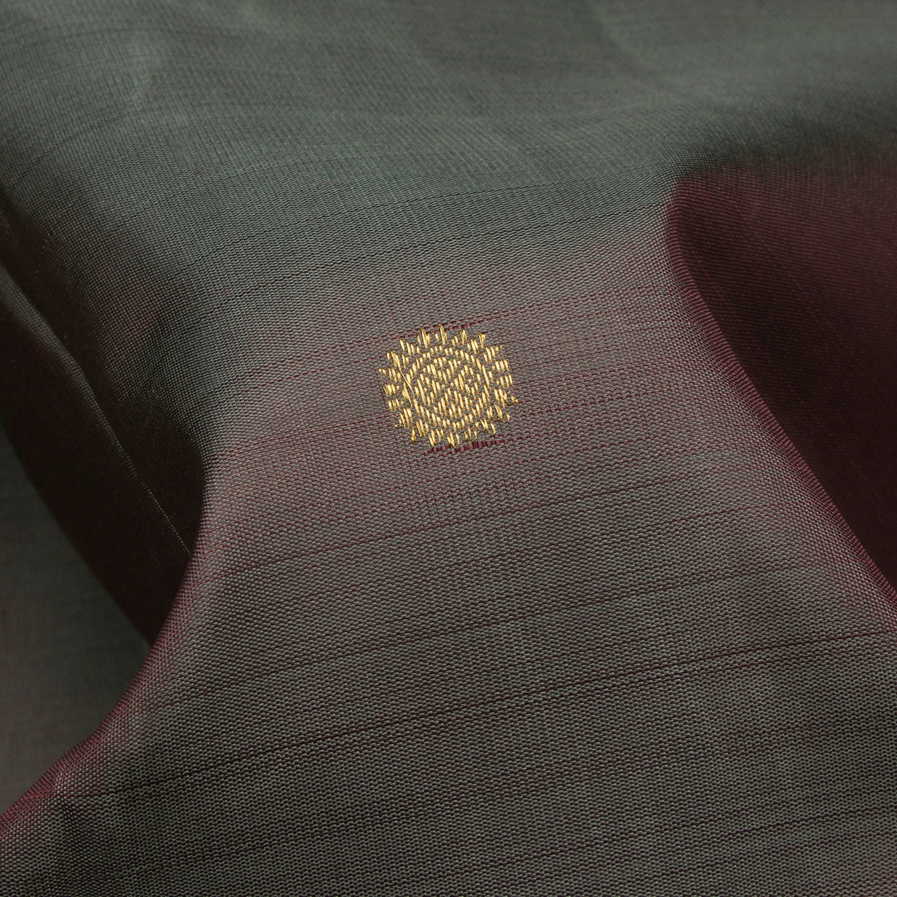 Kanakavalli Kanjivaram Silk Sari 24-110-HS001-02986 - Fabric View