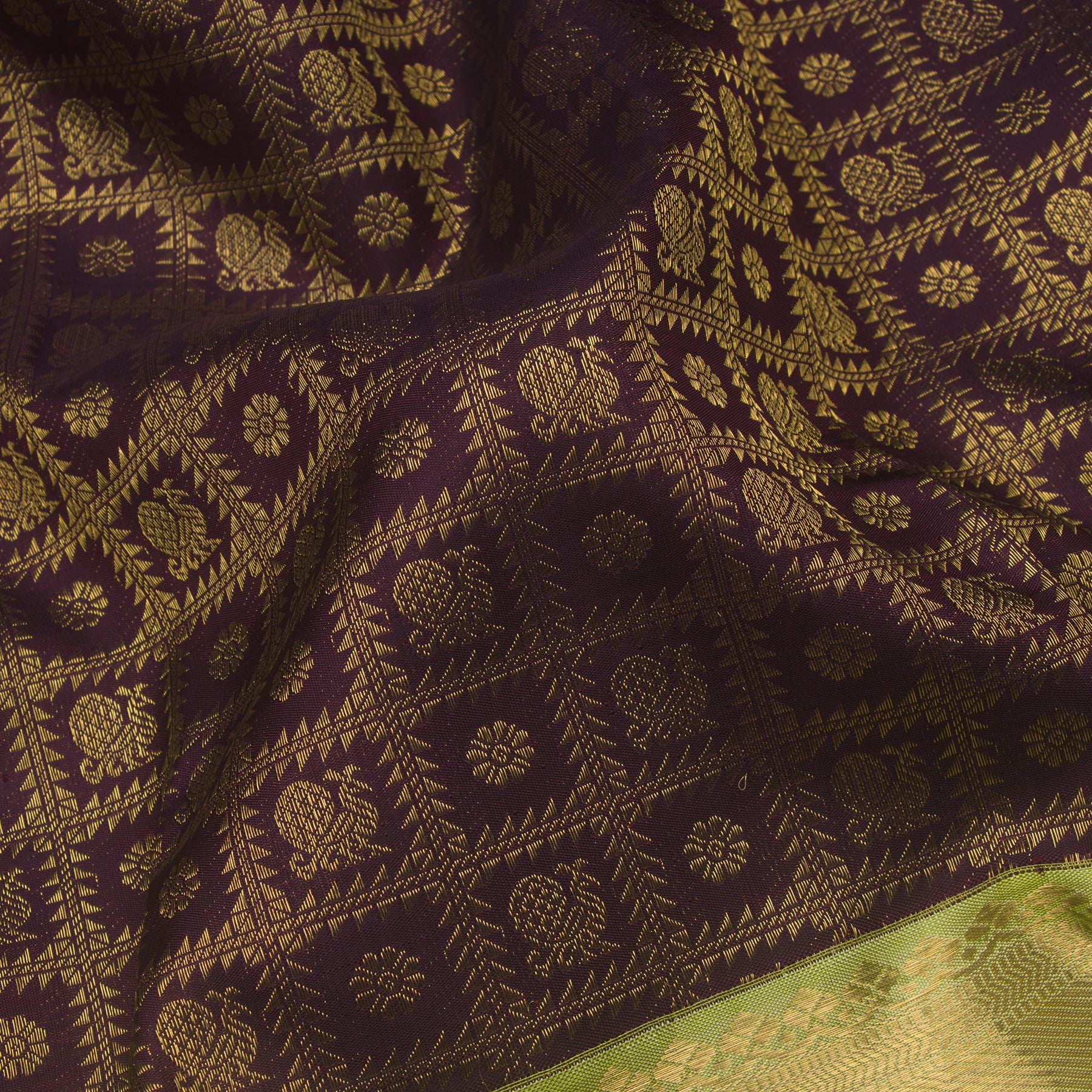 Kanakavalli Kanjivaram Silk Sari 24-110-HS001-03337 - Fabric View