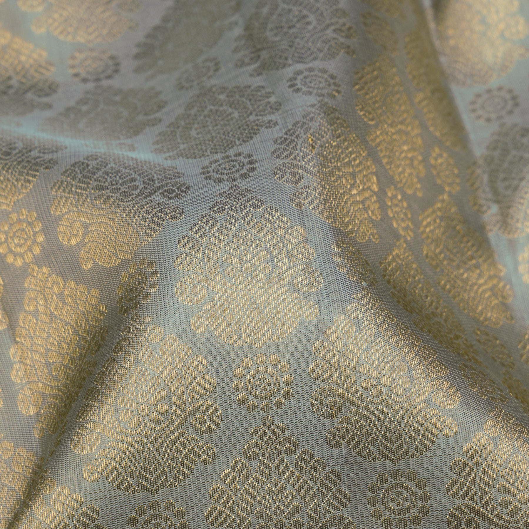 Kanakavalli Kanjivaram Silk Sari 24-110-HS001-05648 - Fabric View