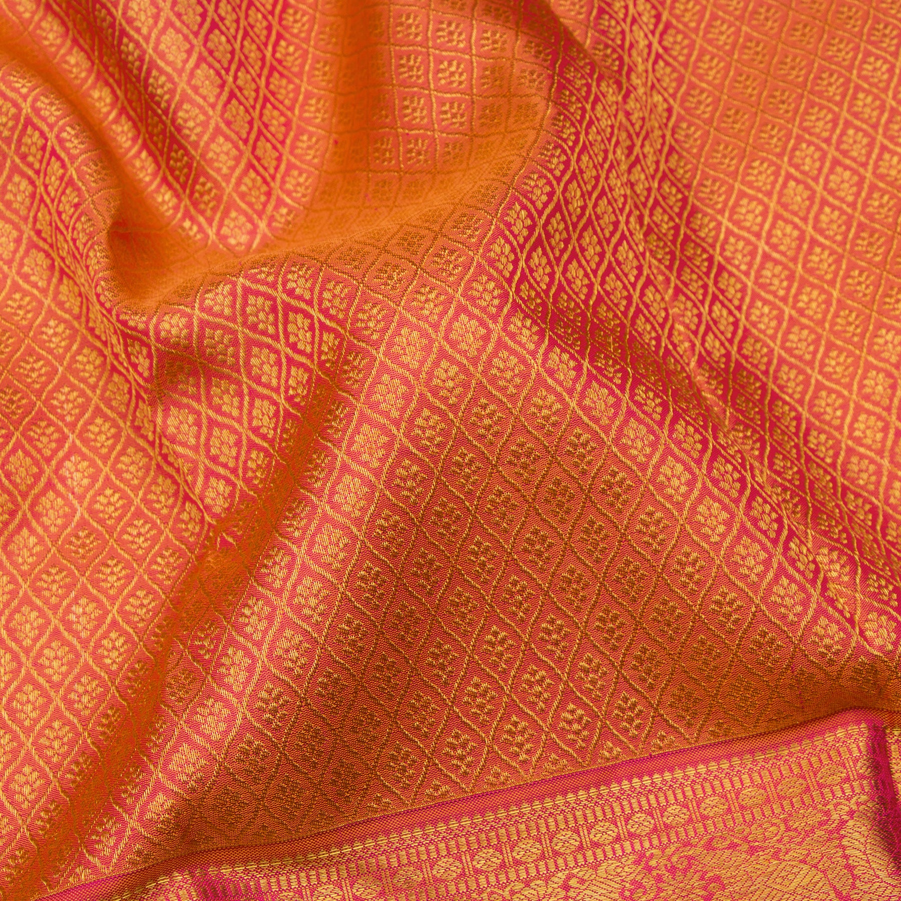 Kanakavalli Kanjivaram Silk Sari 24-110-HS001-06849 - Fabric View