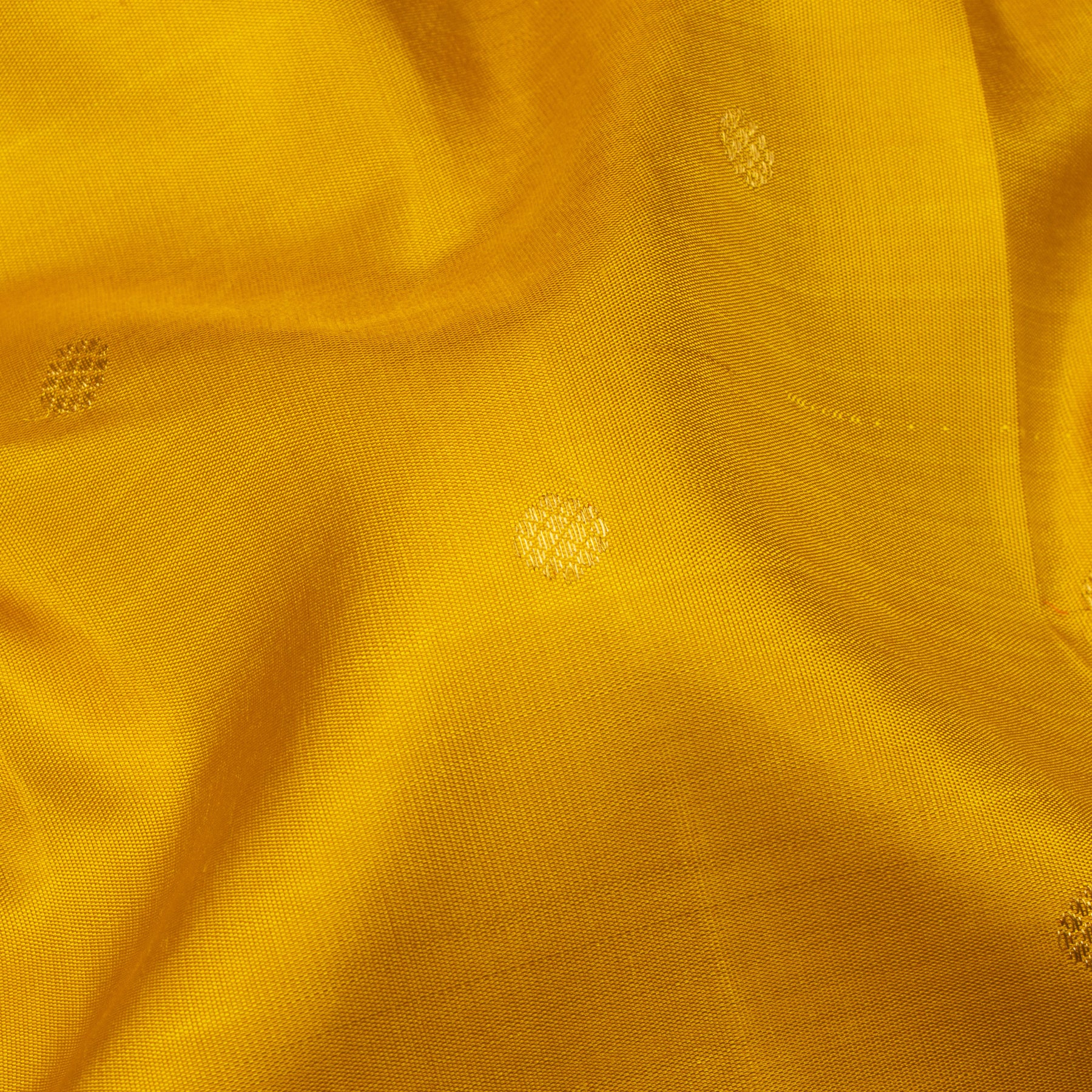 Kanakavalli Kanjivaram Silk Sari 24-110-HS001-07558 - Fabric View