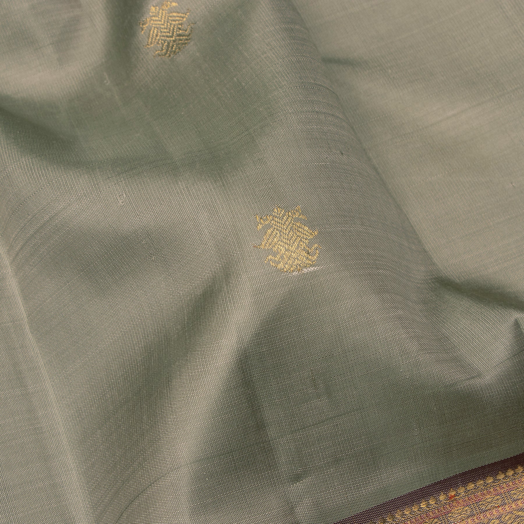 Kanakavalli Kanjivaram Silk Sari 24-110-HS001-09552 - Fabric View