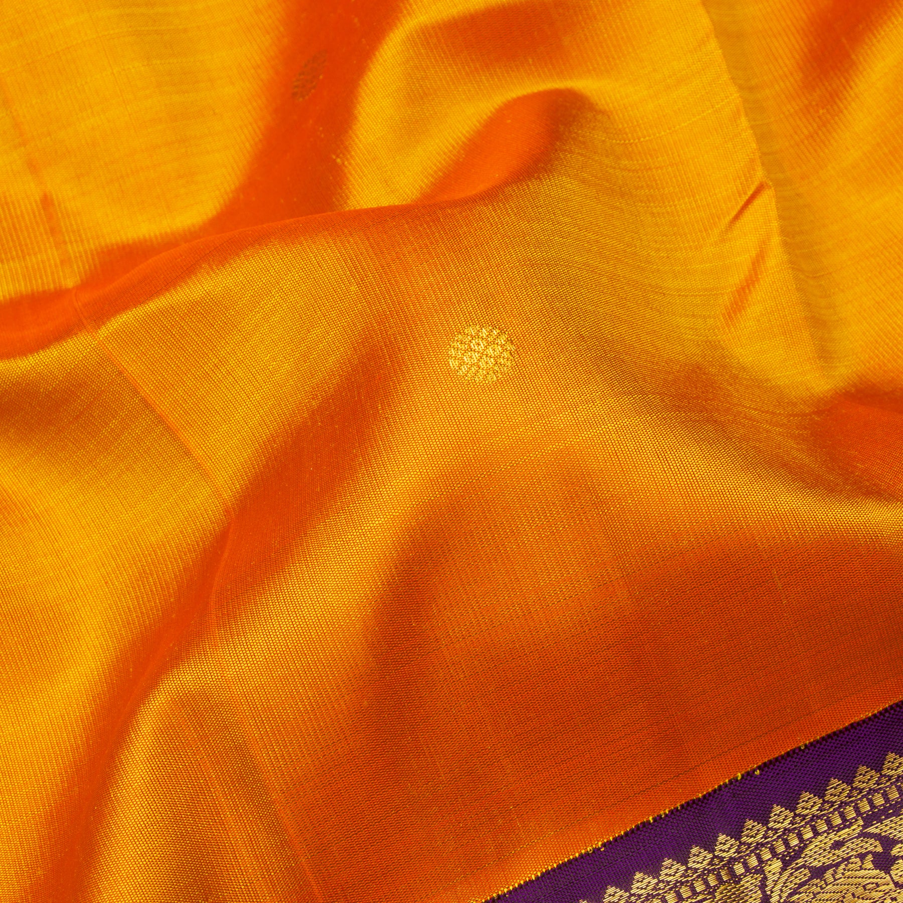 Kanakavalli Kanjivaram Silk Sari 24-110-HS001-10281 - Fabric View