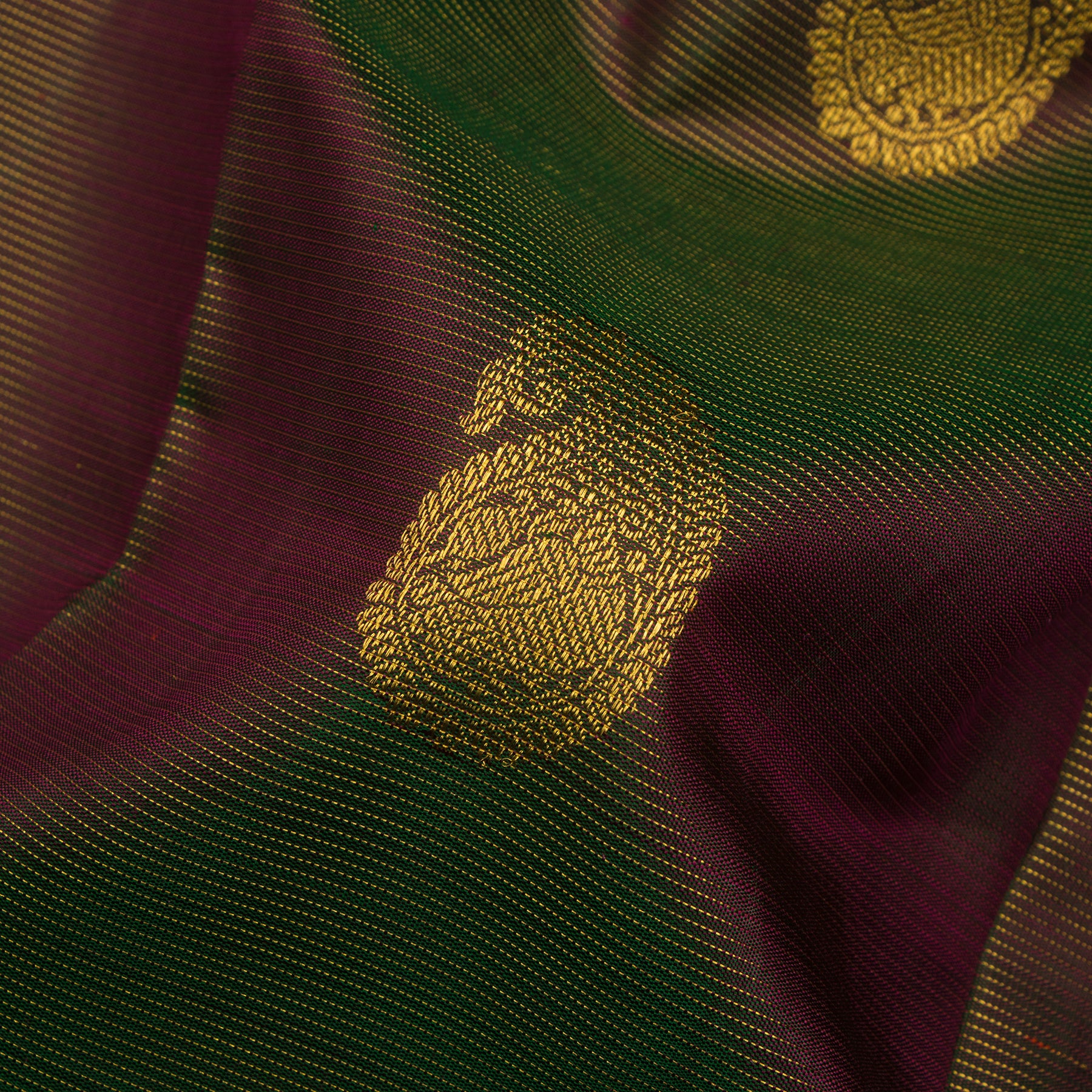Kanakavalli Kanjivaram Silk Sari 24-110-HS001-12015 - Fabric View