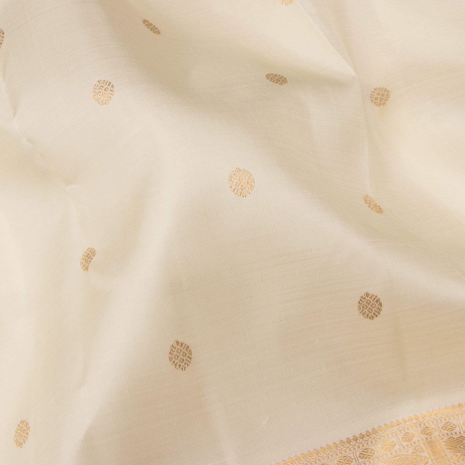 Kanakavalli Kanjivaram Silk Sari 24-110-HS001-13120 - Fabric View