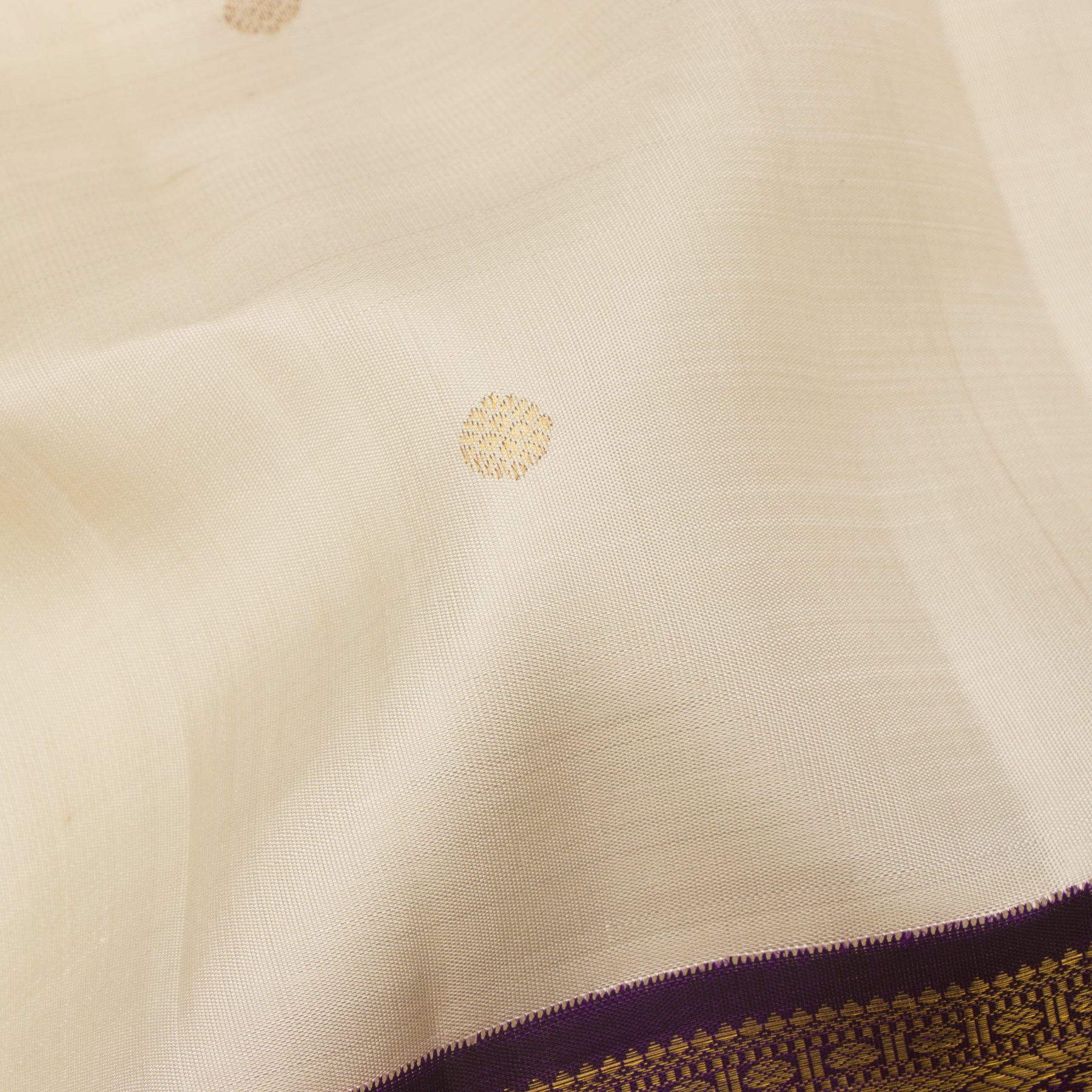 Kanakavalli Kanjivaram Silk Sari 24-110-HS001-14001 - Fabric View