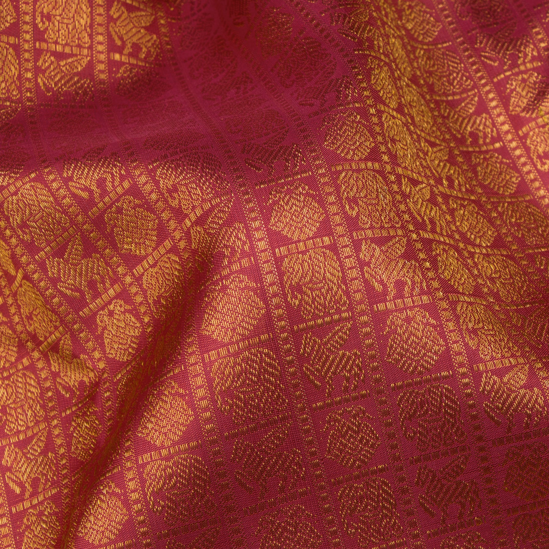 Kanakavalli Kanjivaram Silk Sari 24-110-HS001-14078 - Fabric View