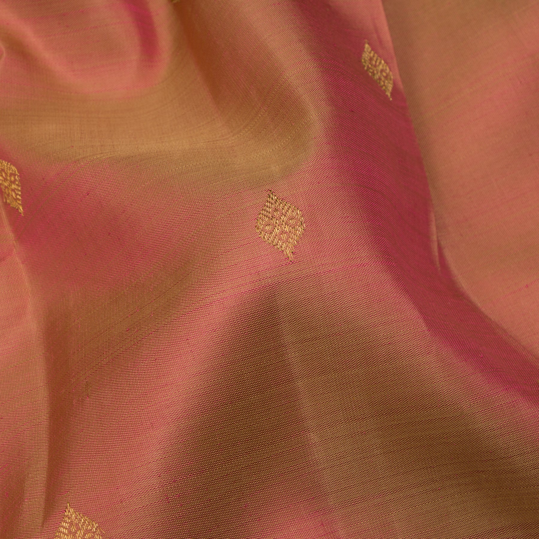 Kanakavalli Kanjivaram Silk Sari 24-110-HS001-14527 - Fabric View