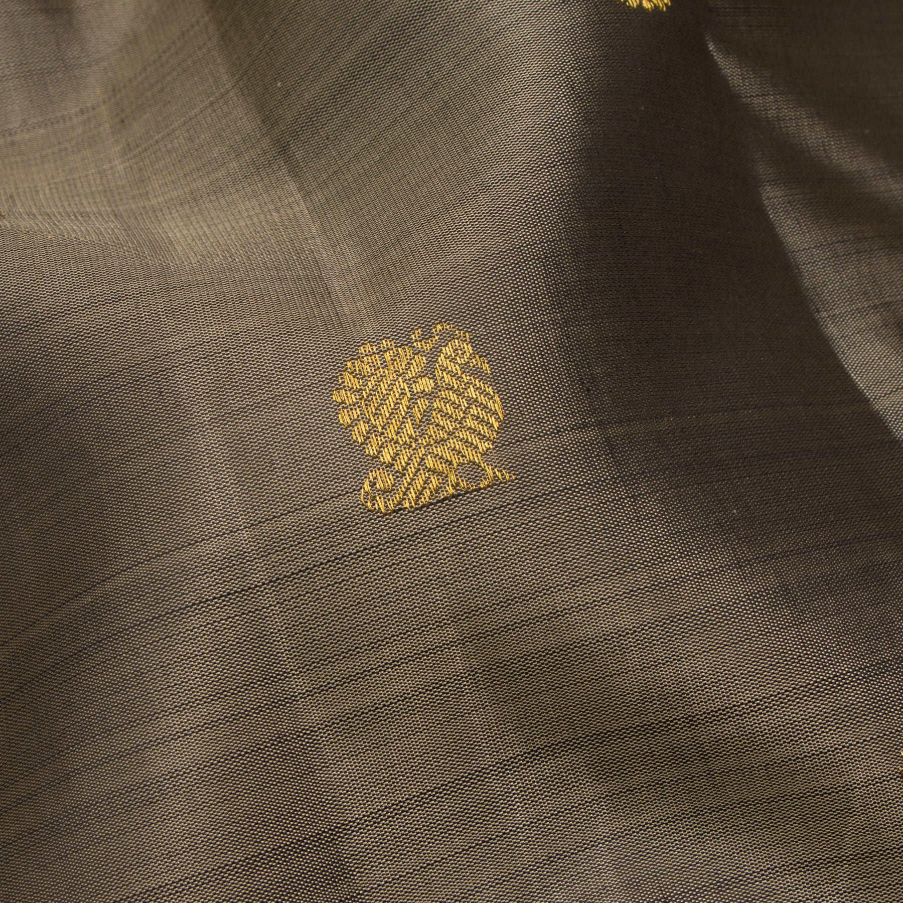 Kanakavalli Kanjivaram Silk Sari 24-110-HS001-14648 - Fabric View