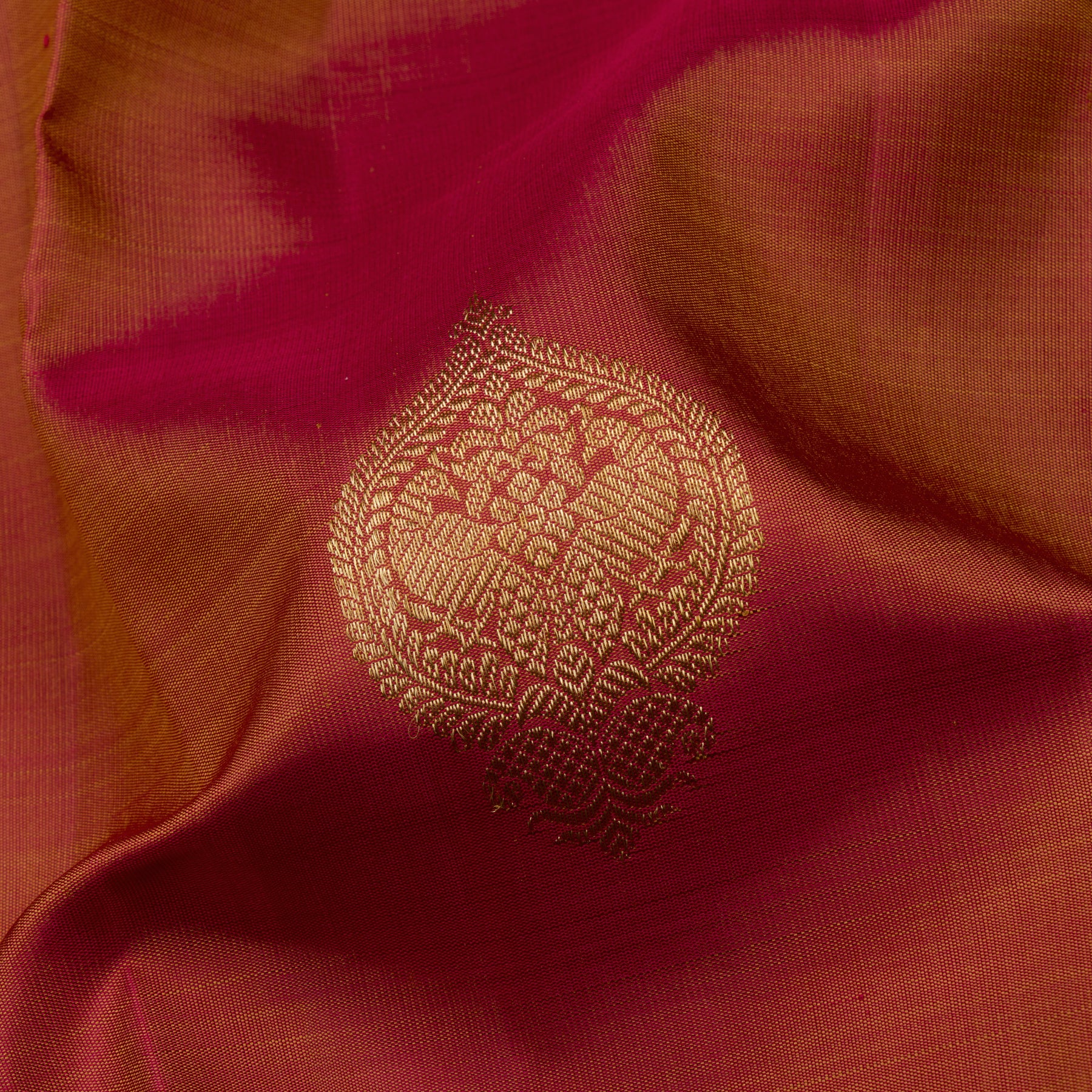 Kanakavalli Kanjivaram Silk Sari 24-595-HS001-00037 - Fabric View