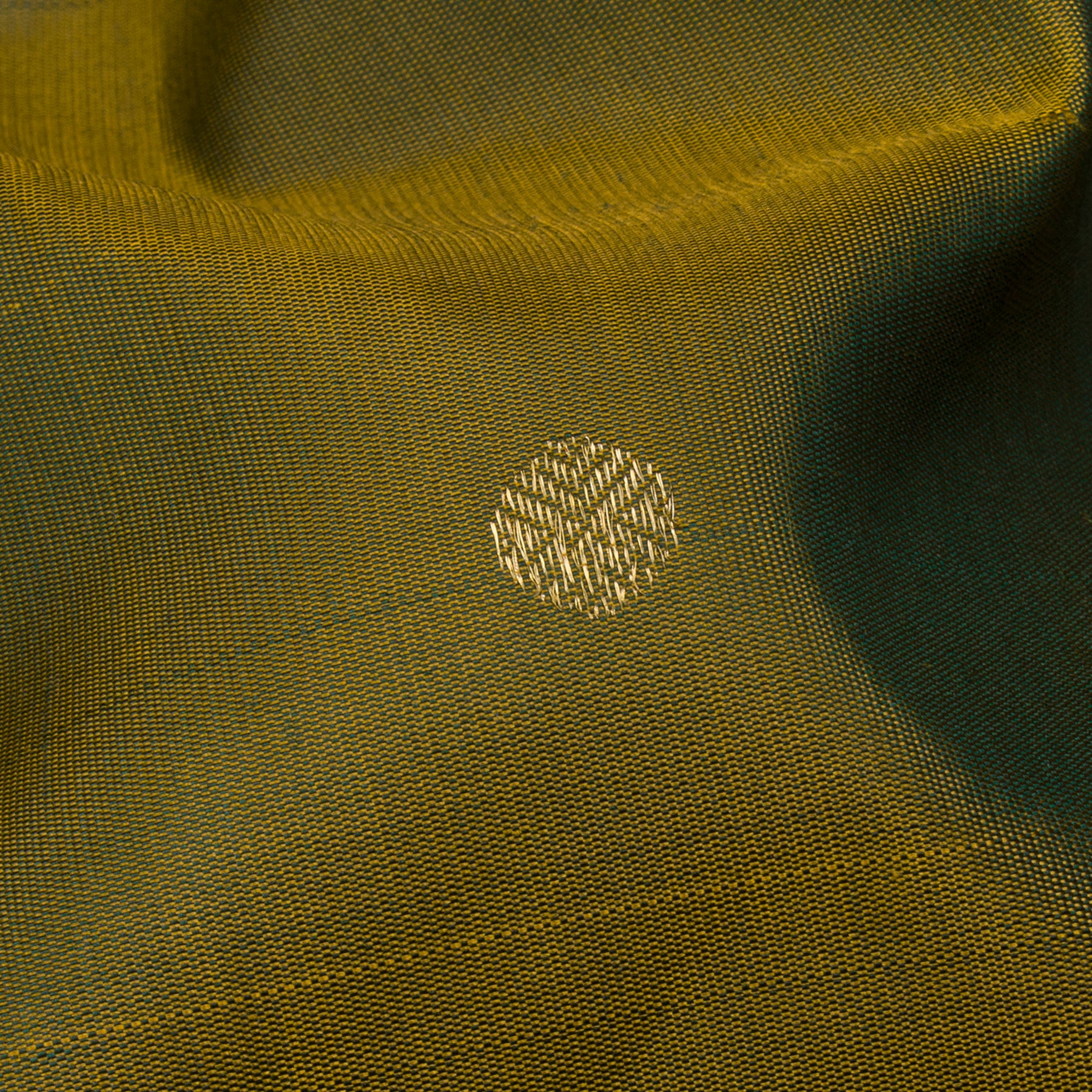 Kanakavalli Kanjivaram Silk Sari 24-595-HS001-04077 - Fabric View
