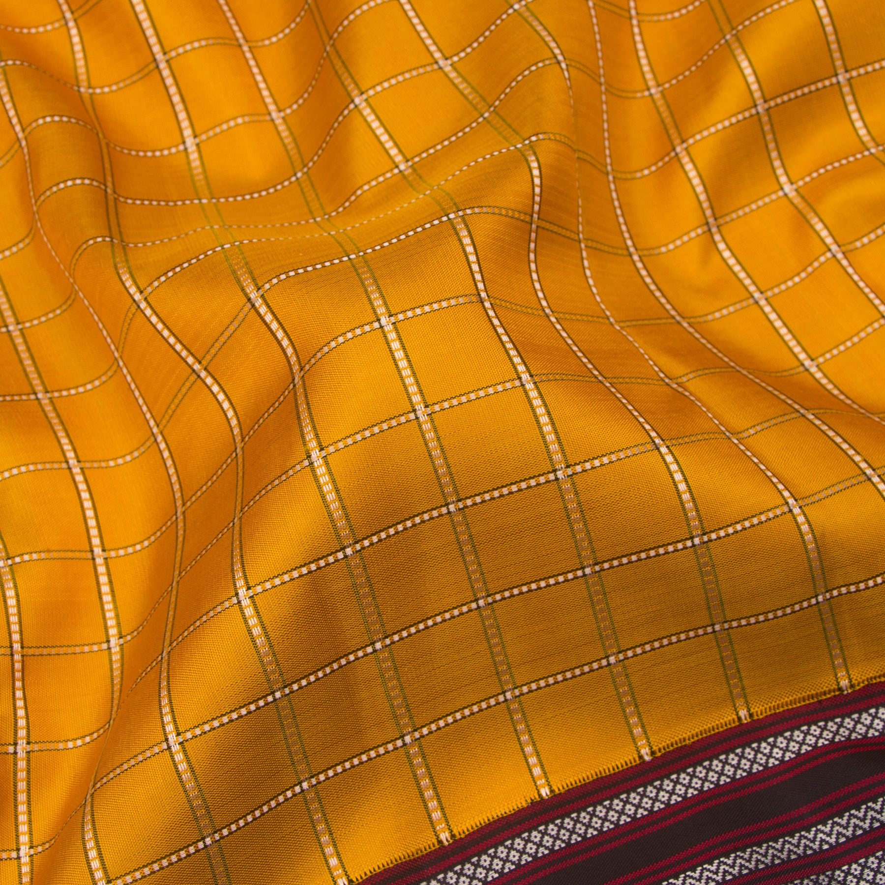 Kanakavalli Kanjivaram Silk Sari 24-595-HS001-07153 - Fabric View