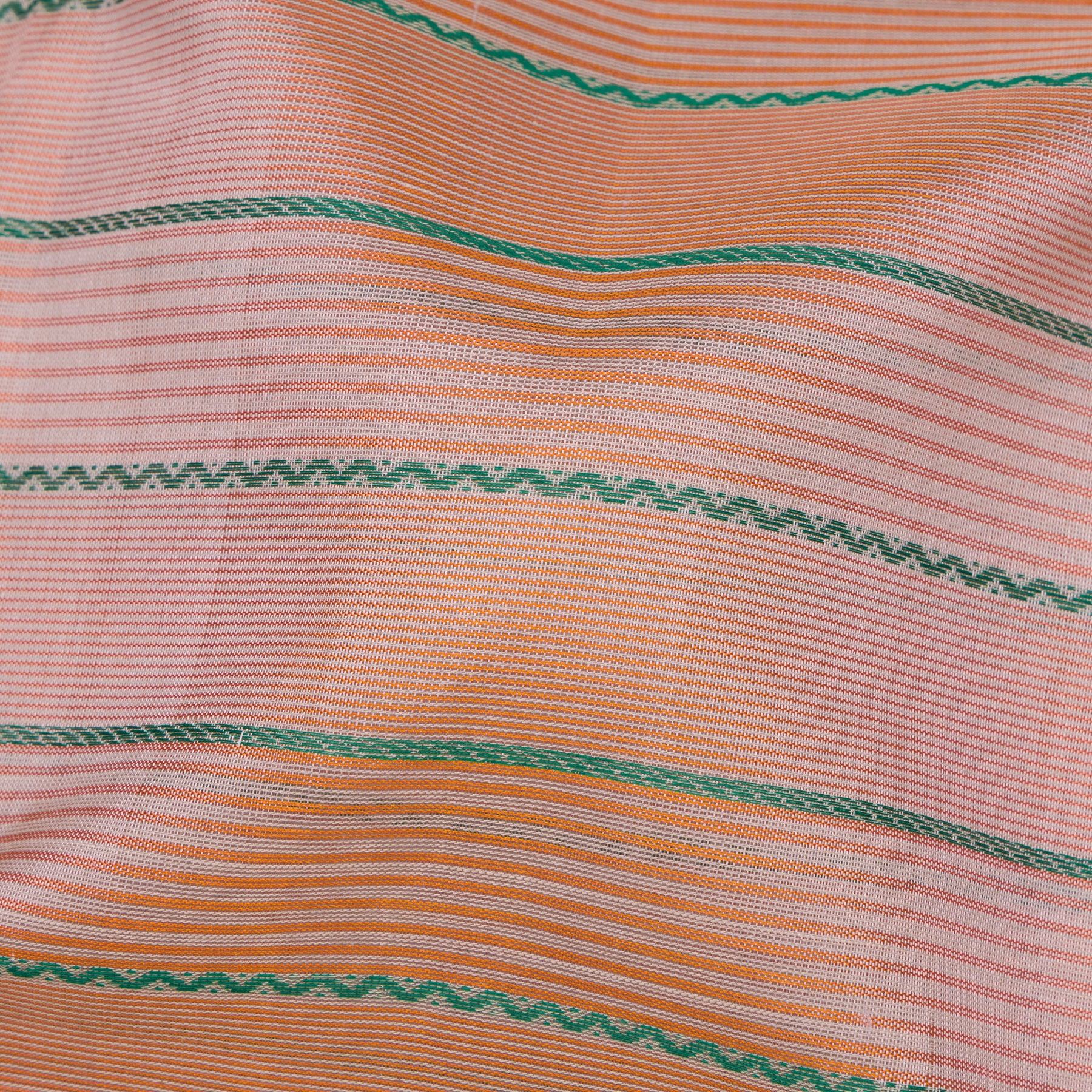 Kanakavalli Silk/Cotton Sari 24-598-HS005-14190 - Fabric View