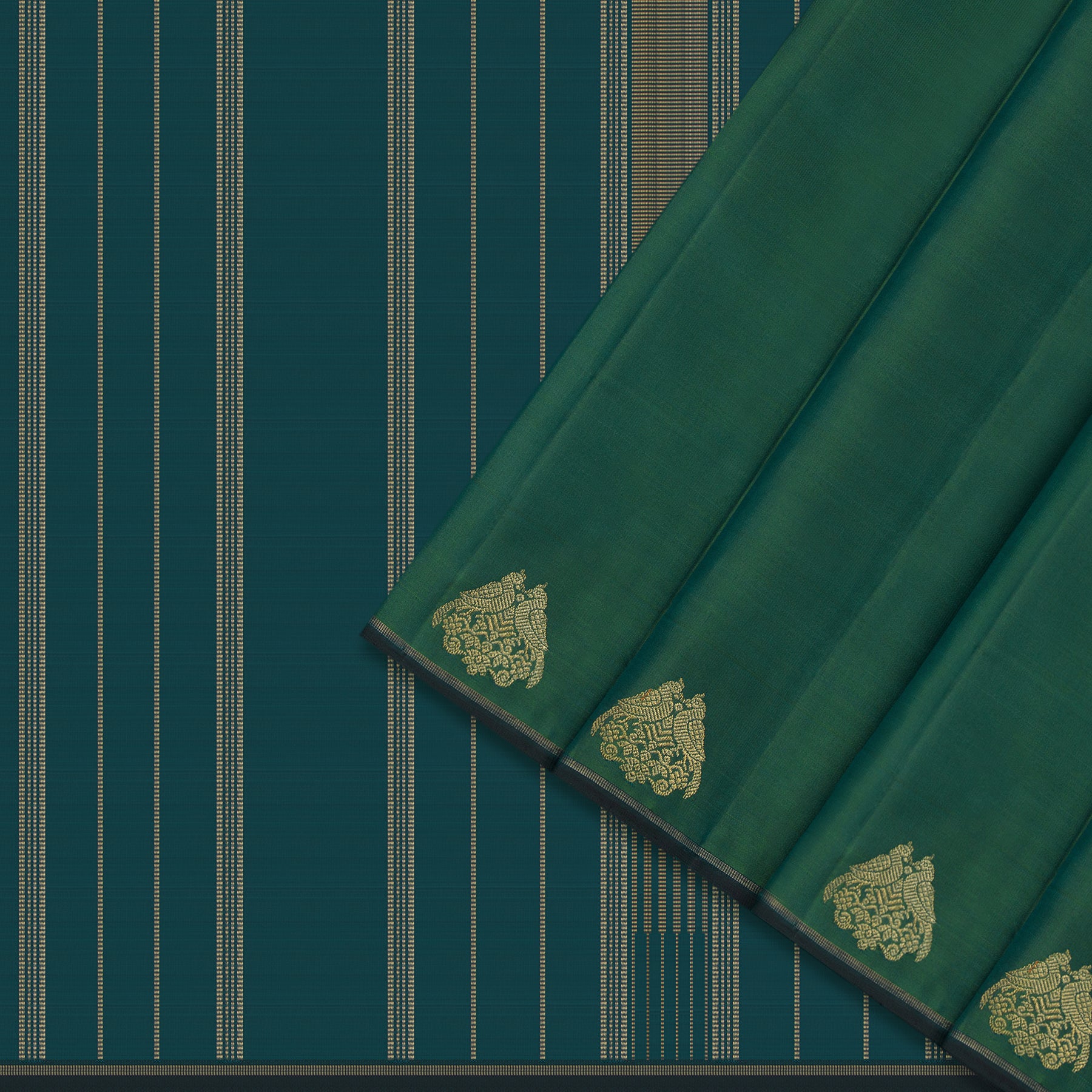 Kanakavalli Kanjivaram Silk Sari 24-599-HS001-10039 - Cover View