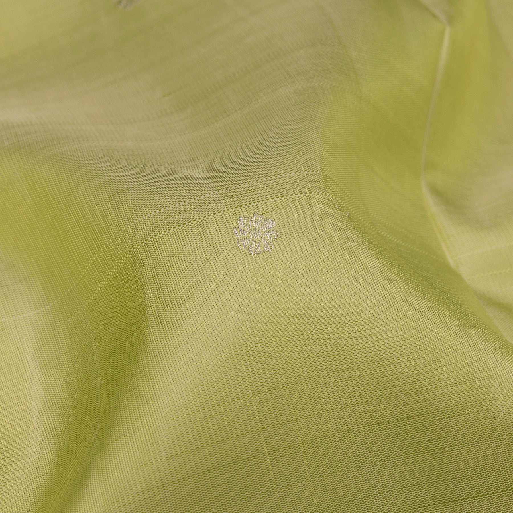 Kanakavalli Kanjivaram Silk Sari 24-611-HS001-07039 - Fabric View