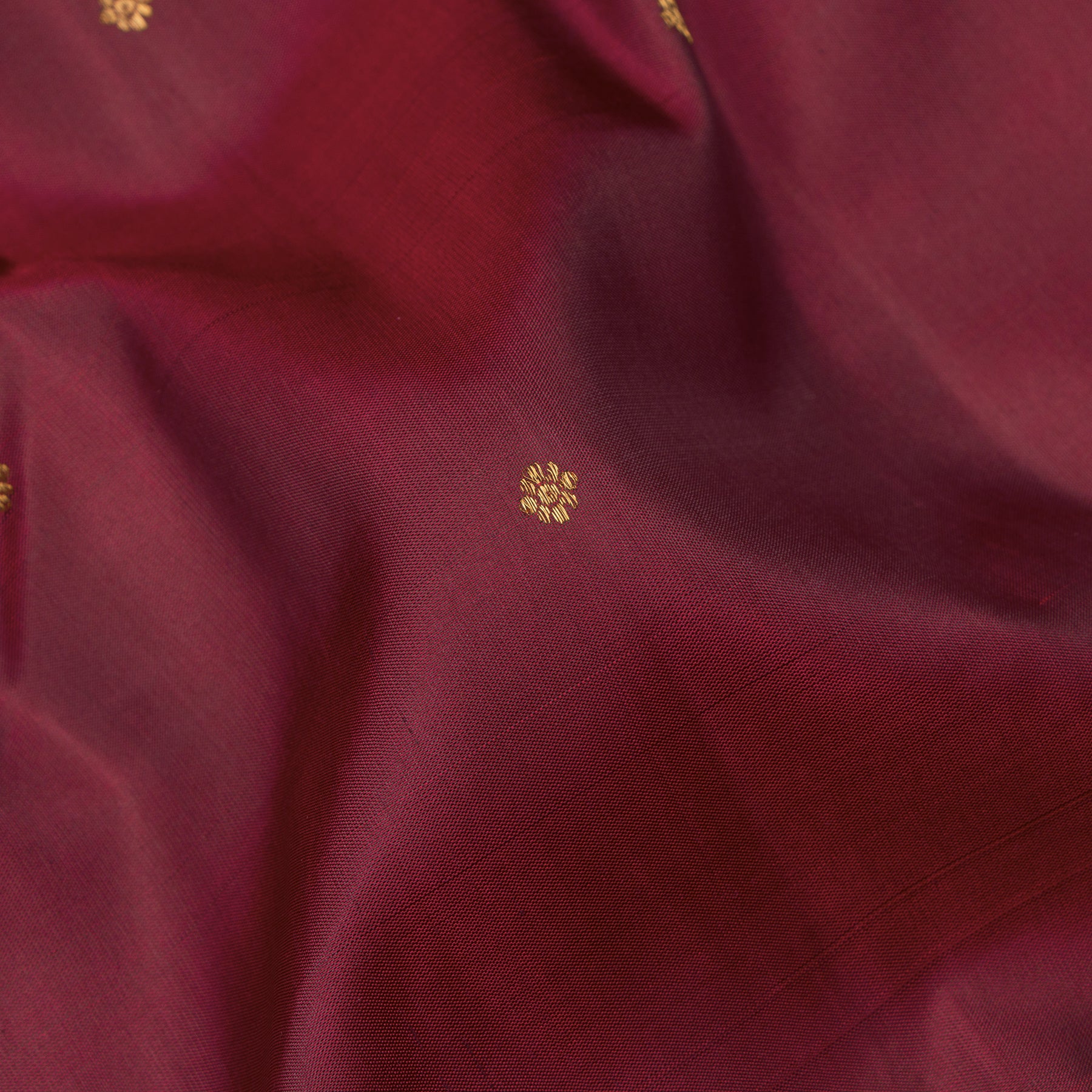 Kanakavalli Kanjivaram Silk Sari 24-611-HS001-08600 - Fabric View