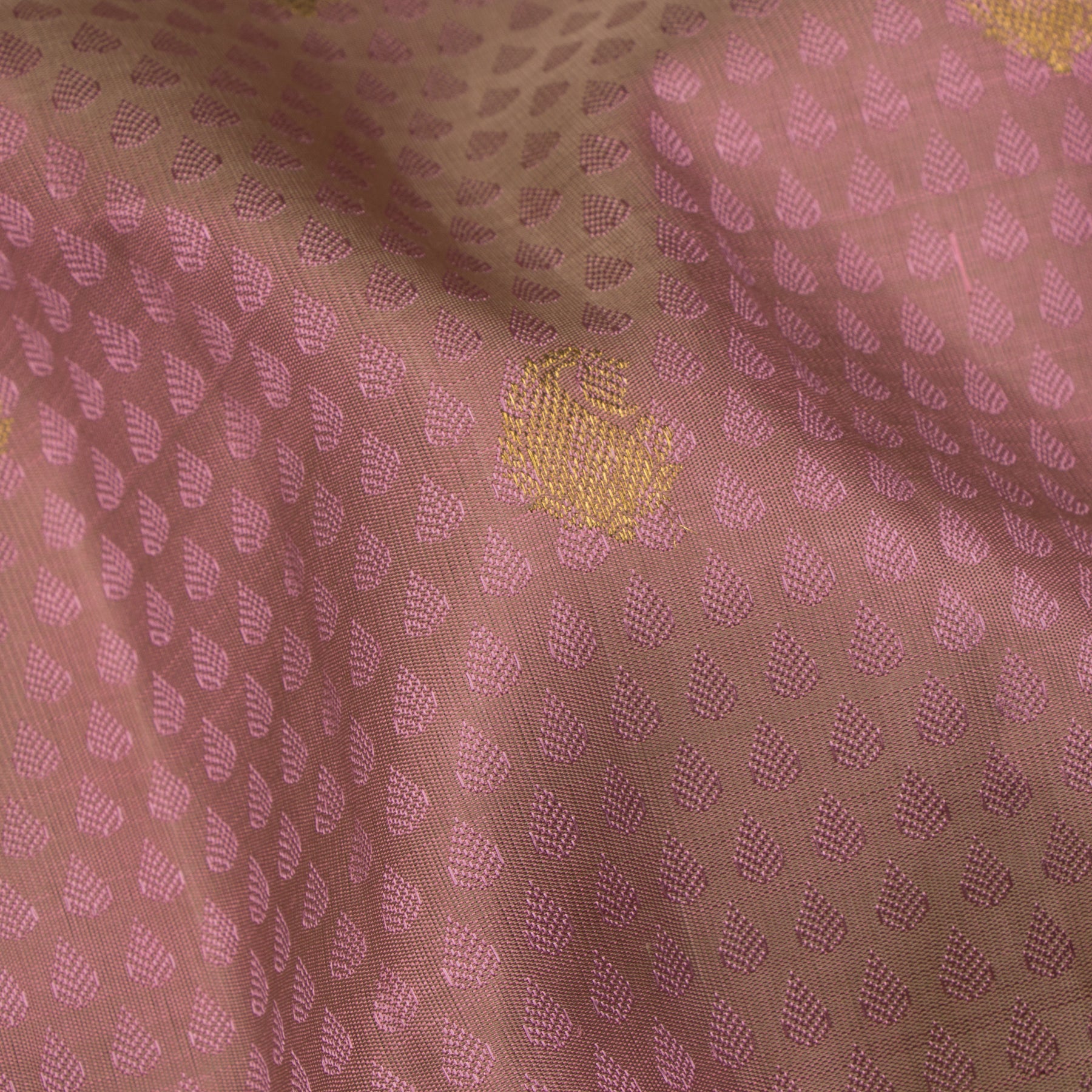 Kanakavalli Kanjivaram Silk Sari 24-611-HS001-14230 - Fabric View