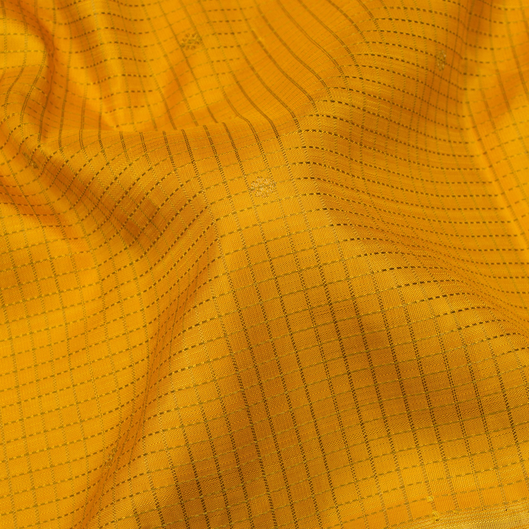 Kanakavalli Kanjivaram Silk Sari 24-611-HS001-14241 - Fabric View