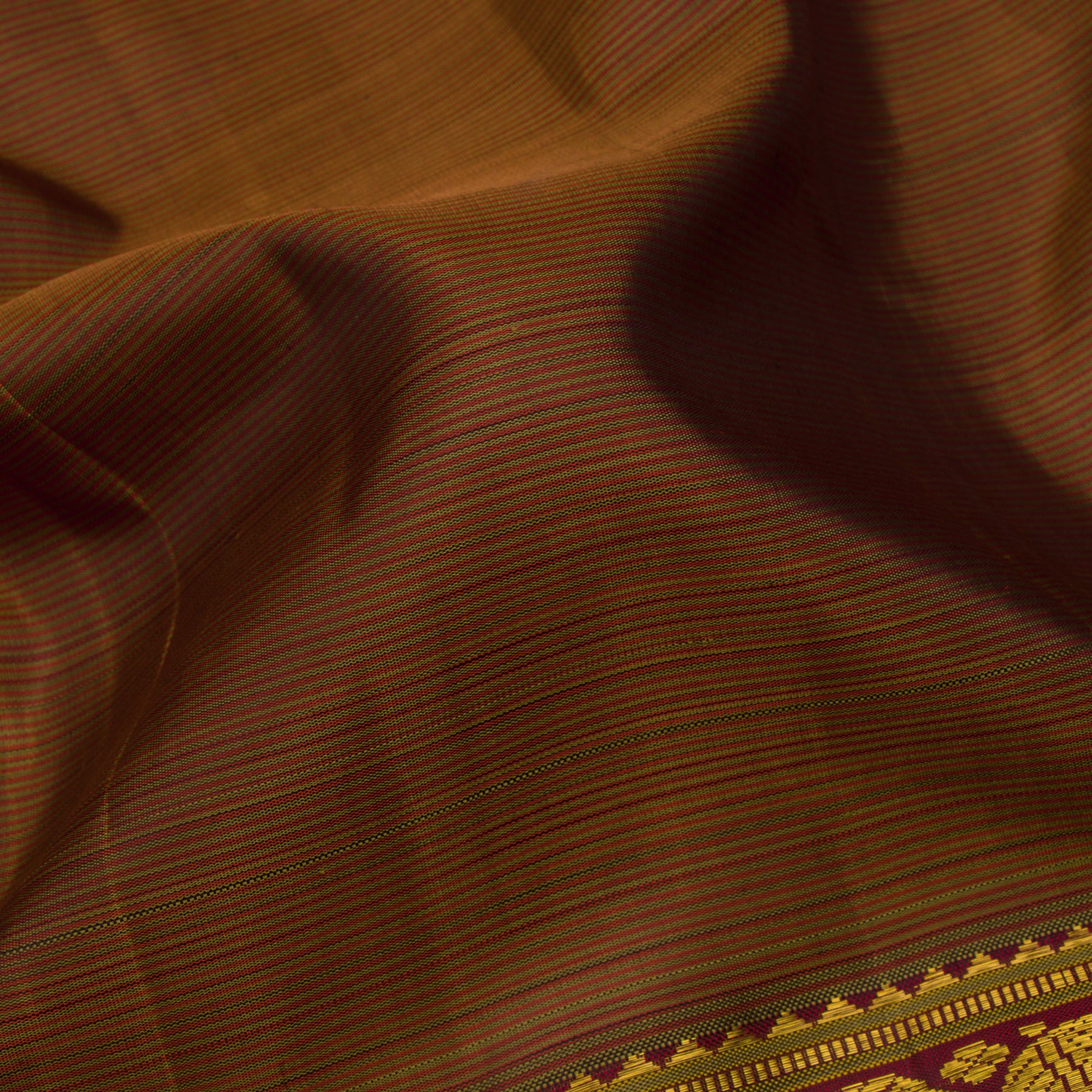 Kanakavalli Kanjivaram Silk Sari 24-611-HS001-14262 - Fabric View