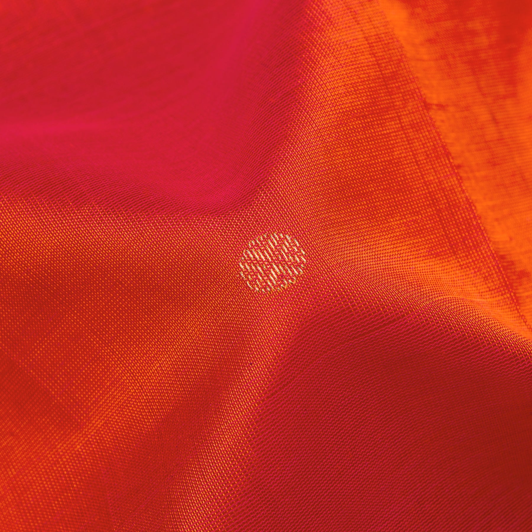 Kanakavalli Silk/Cotton Sari 24-613-HS005-05969 - Fabric View