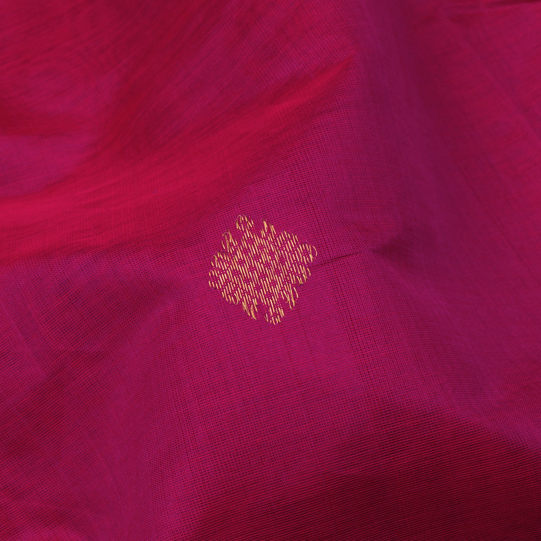 Kanakavalli Silk/Cotton Sari 24-613-HS005-13891 - Fabric View
