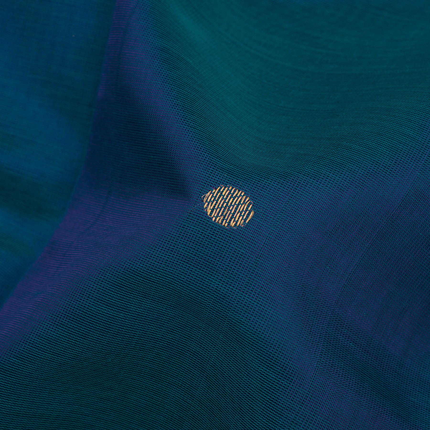 Kanakavalli Silk/Cotton Sari 24-613-HS005-14121 - Fabric View