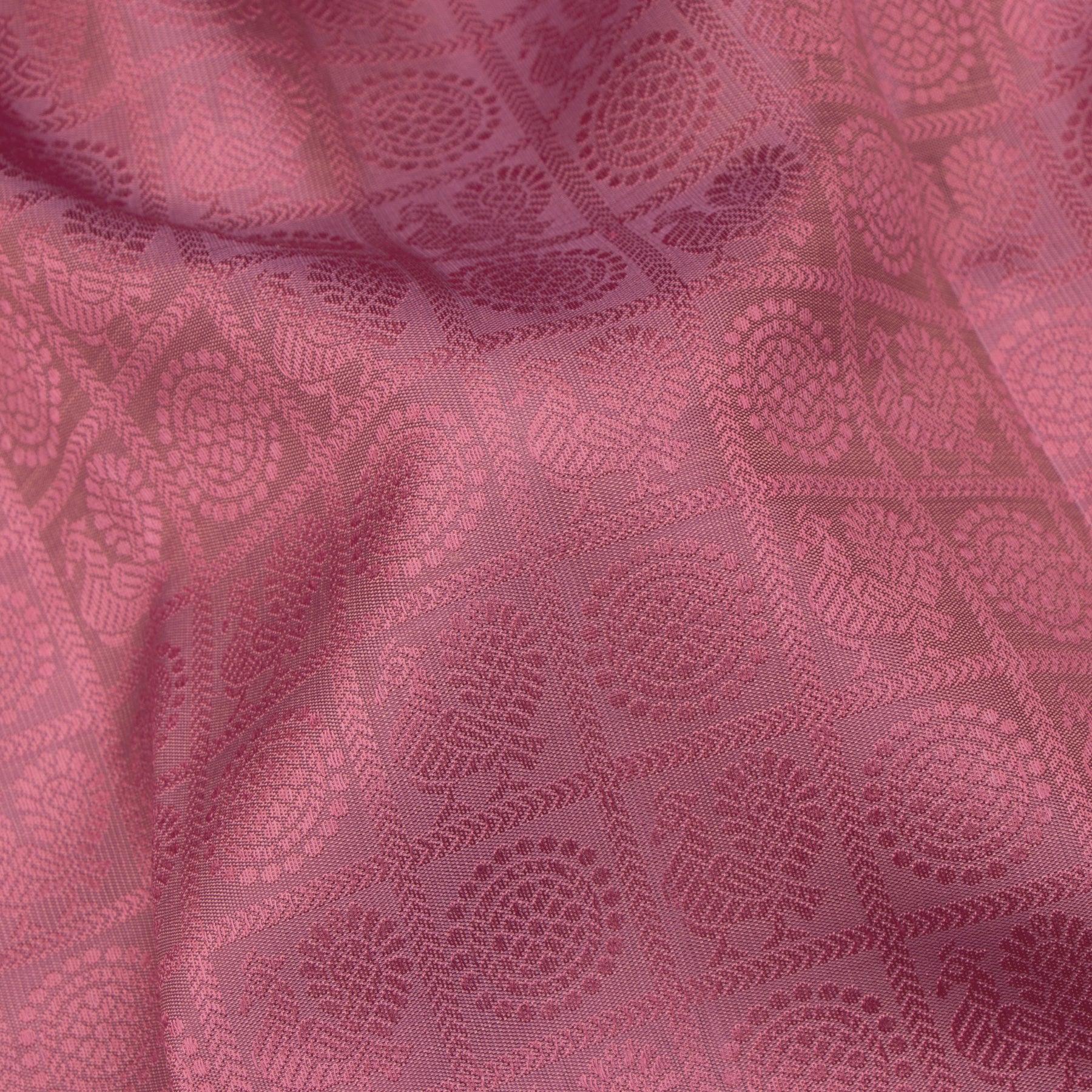 Kanakavalli Kanjivaram Silk Sari 24-615-HS001-03504 - Fabric View
