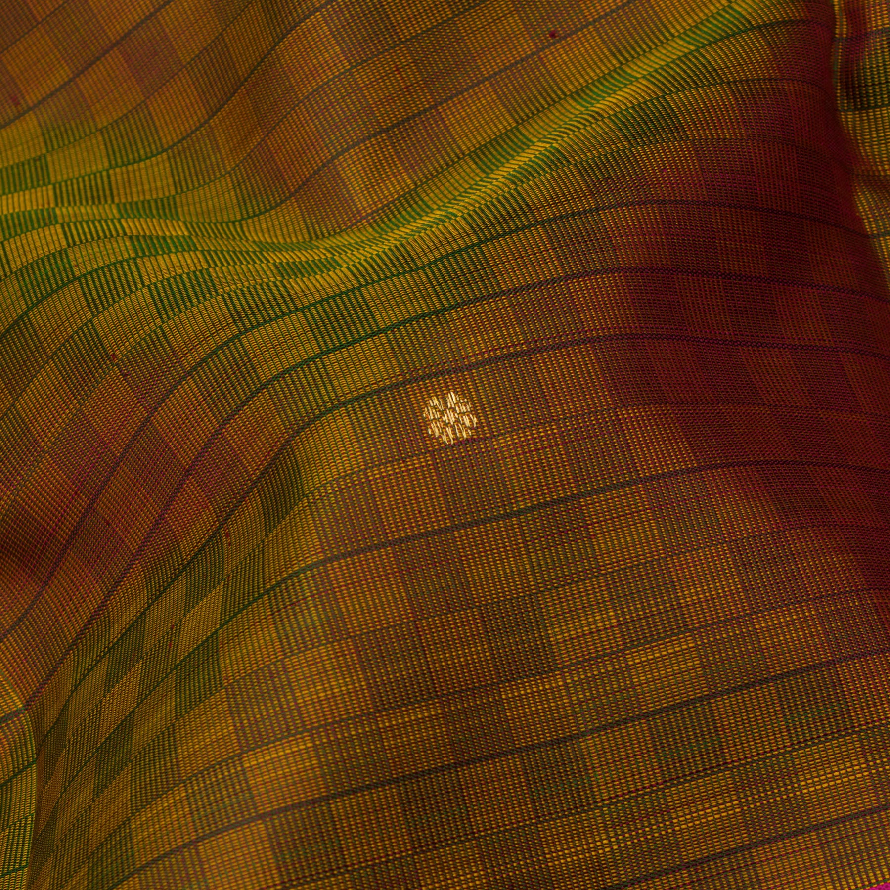 Kanakavalli Kanjivaram Silk Sari 24-615-HS001-11808 - Fabric View