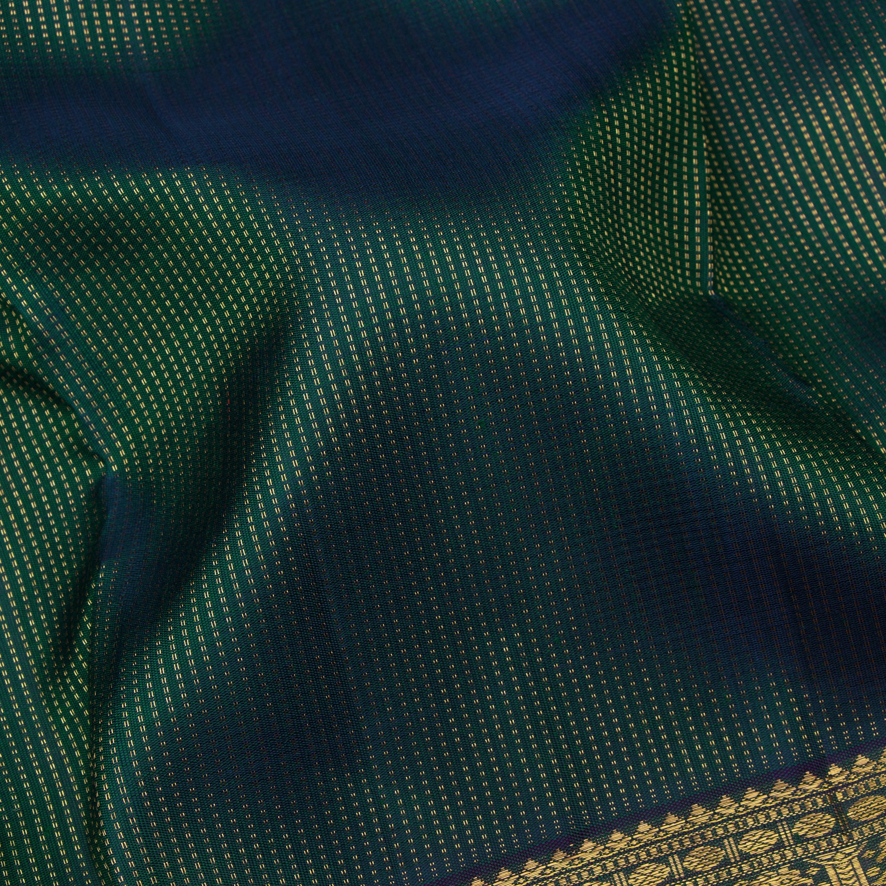 Kanakavalli Kanjivaram Silk Sari 24-615-HS001-13576 - Fabric View