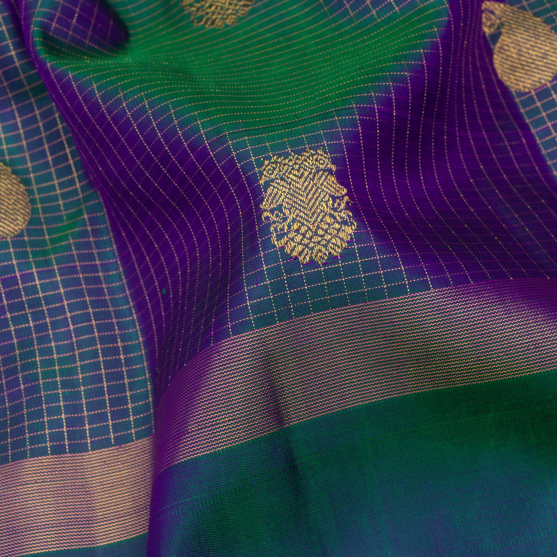 Kanakavalli Kanjivaram Silk Sari 24-615-HS001-13604 - Fabric View