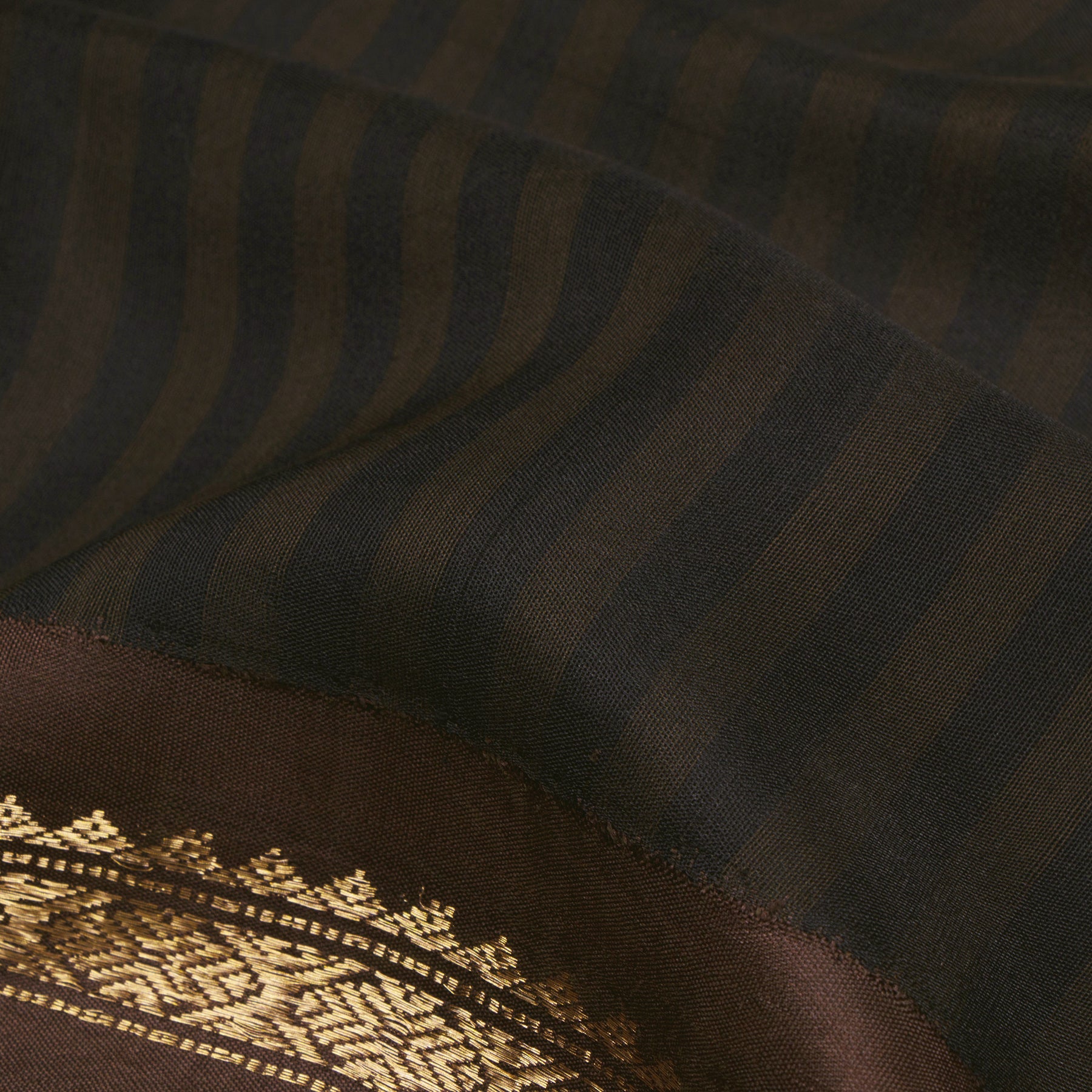 Kanakavalli Gadwal Silk/Cotton Sari 24-616-HS005-13935 - Fabric View