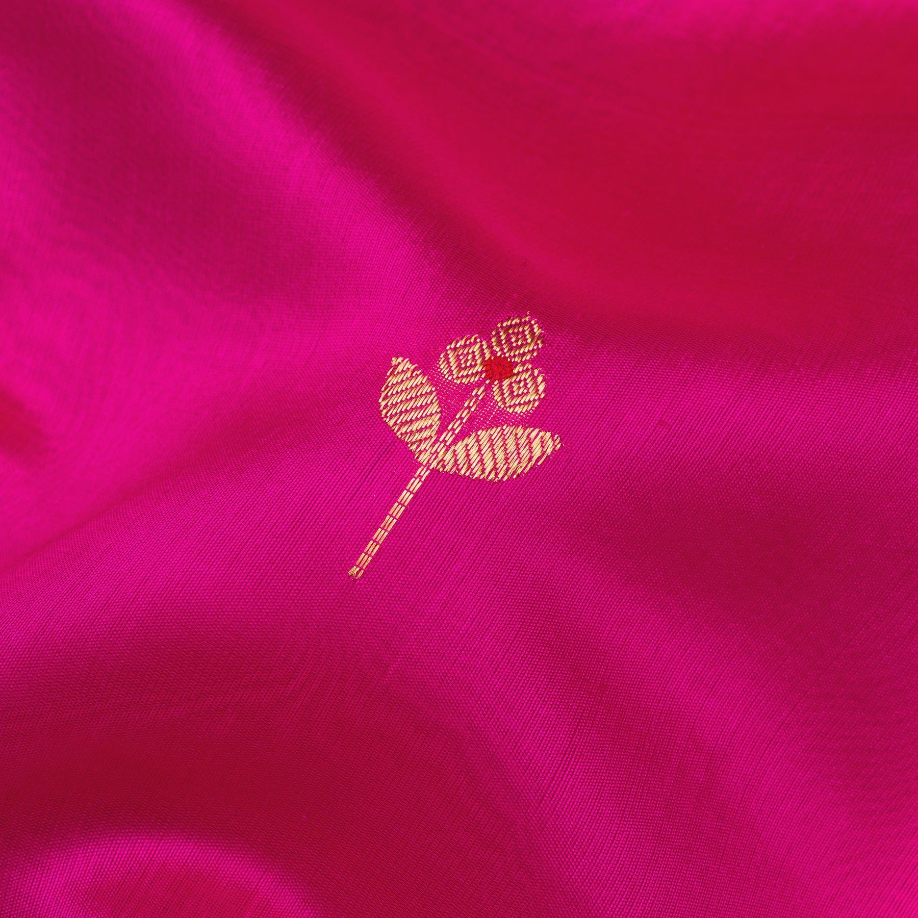 Chanderi Silk Sari 25-004-HS002-00051 - Fabric View