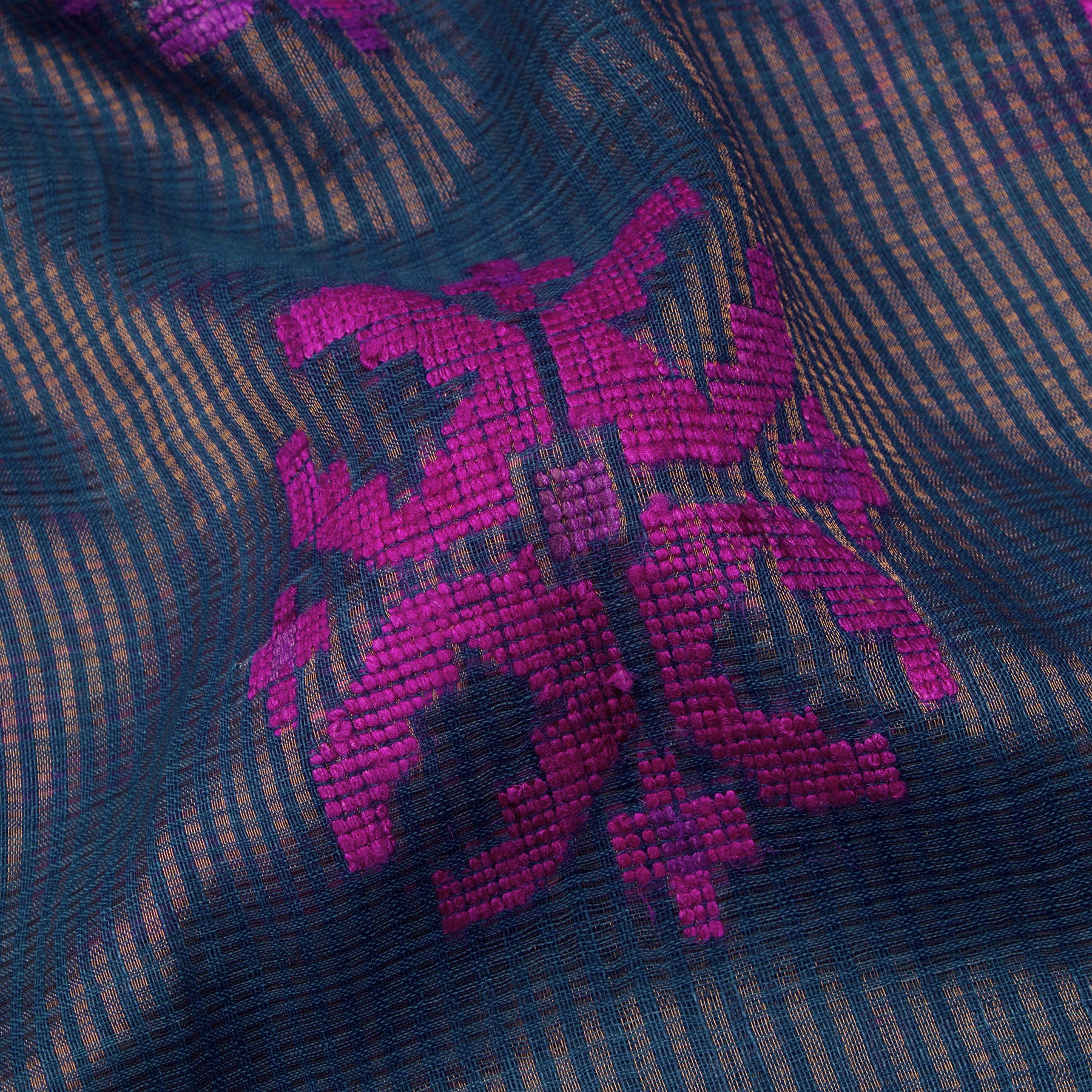 Bailou Linen Silk Sari 25-005-HS004-00187 - Fabric View