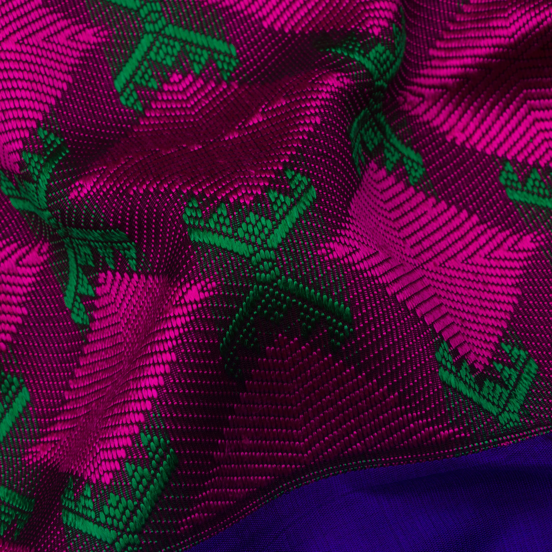 Bailou Silk/Cotton Sari 25-005-HS005-00029 - Fabric View