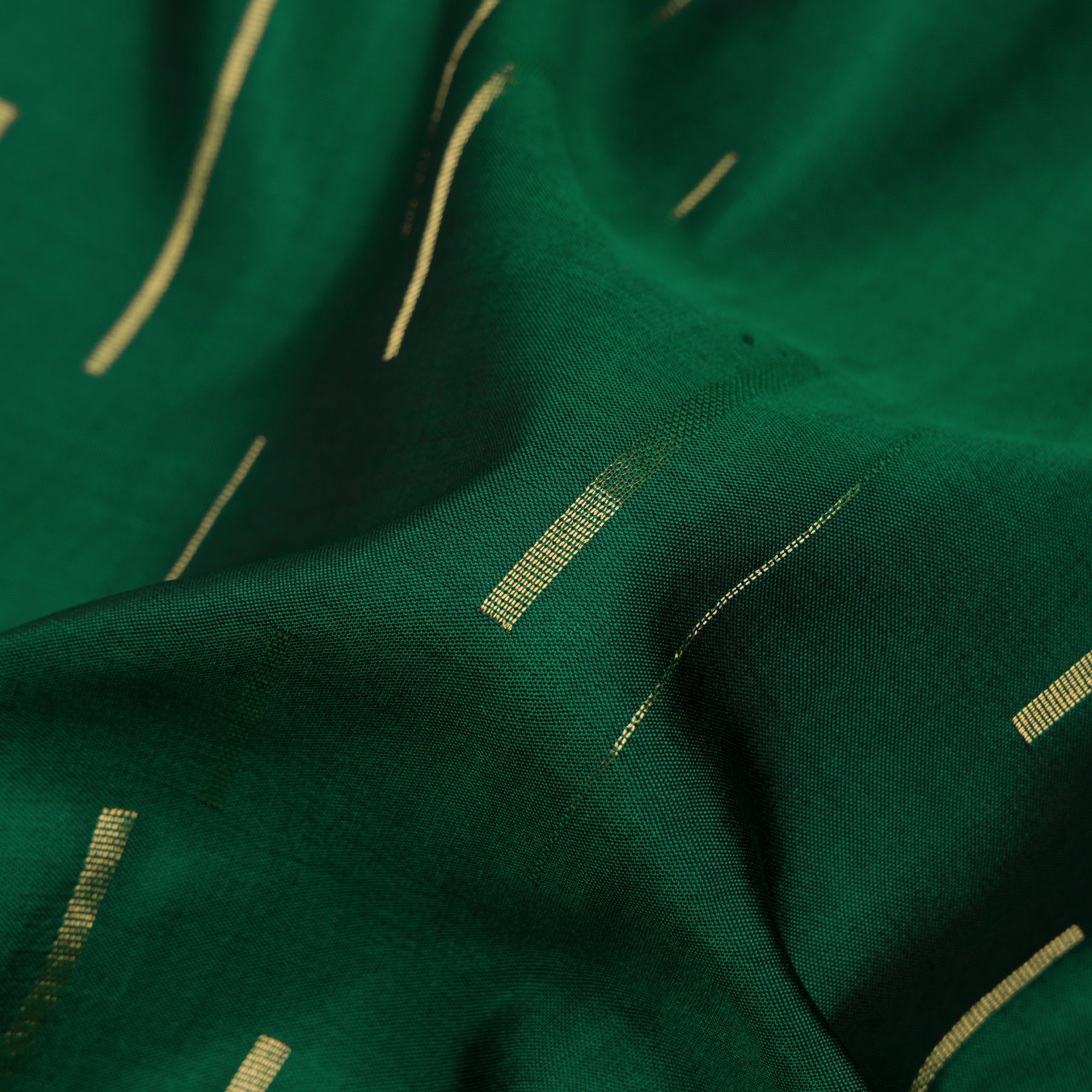 Pradeep Pillai Silk Sari 25-008-HS002-00354 - Fabric View