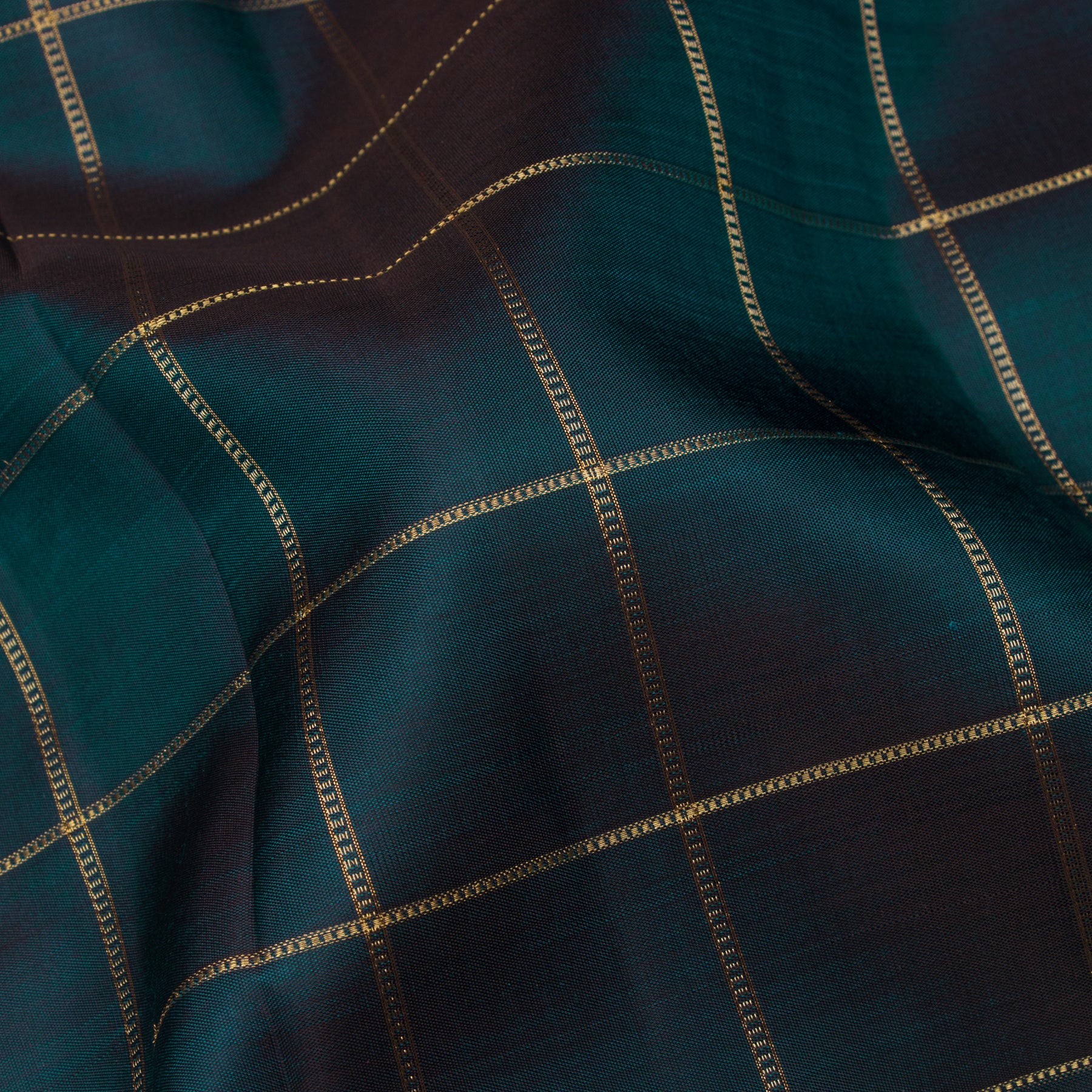 Kanakavalli Kanjivaram Silk Sari 25-040-HS001-03147 - Fabric View