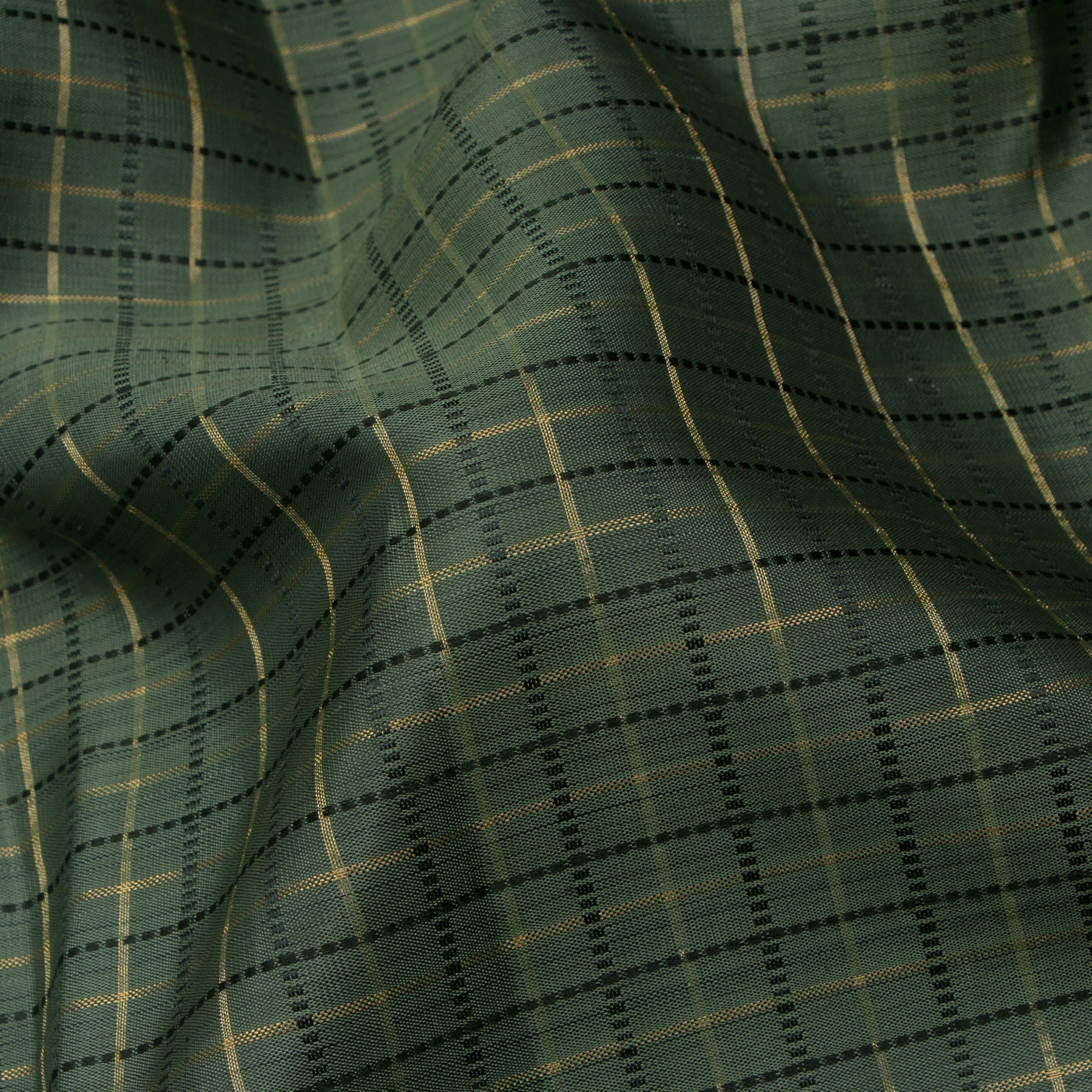 Kanakavalli Kanjivaram Silk Sari 25-040-HS001-04107 - Fabric View