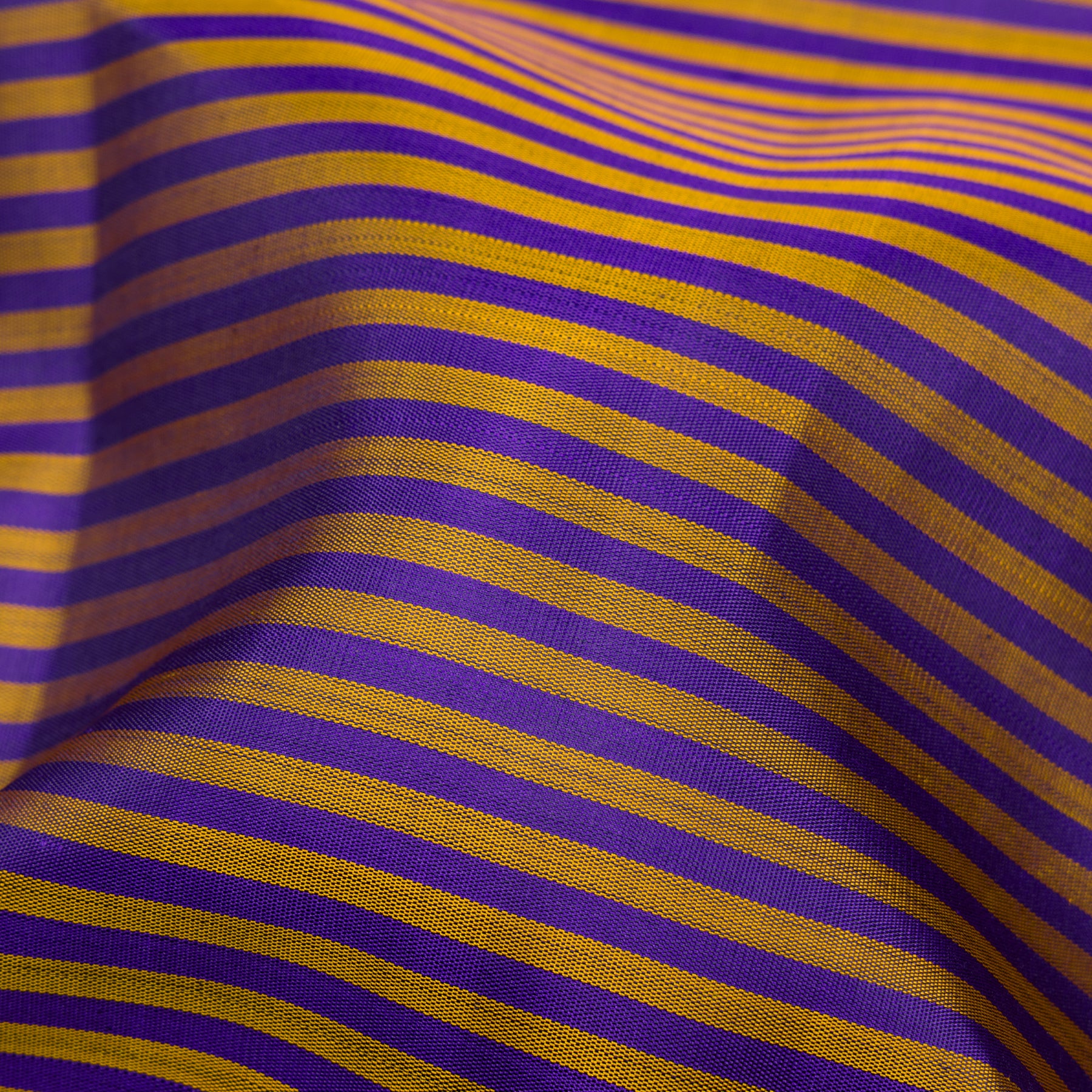 Kanakavalli Kanjivaram Silk Sari 25-040-HS001-04113 - Fabric View