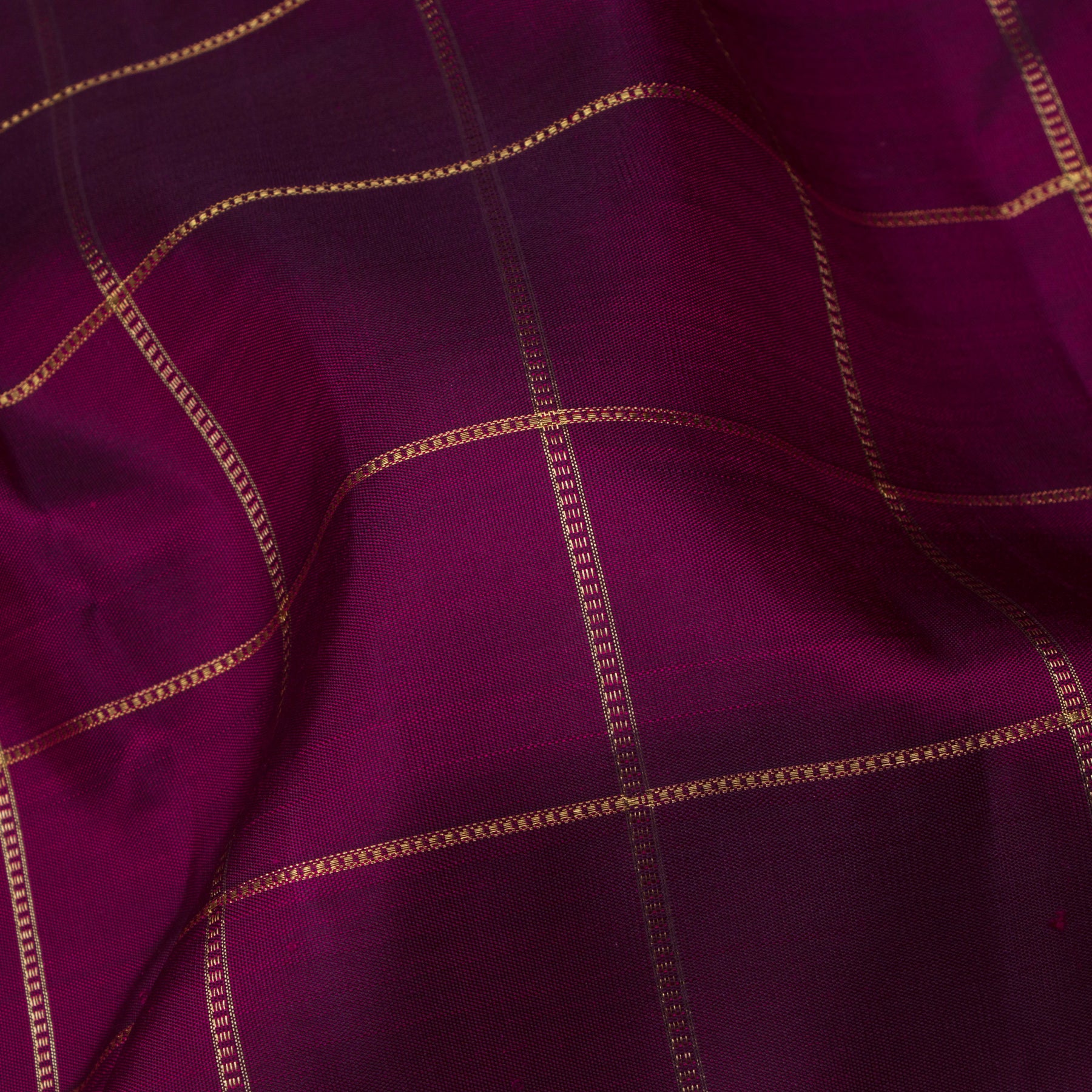 Kanakavalli Kanjivaram Silk Sari 25-040-HS001-04840 - Fabric View