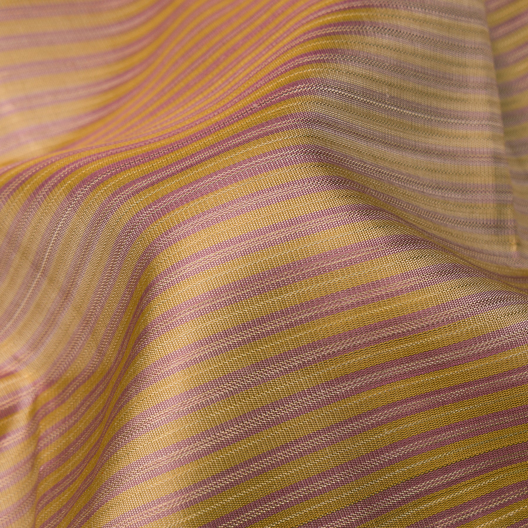 Kanakavalli Kanjivaram Silk Sari 25-040-HS001-05861 - Fabric View