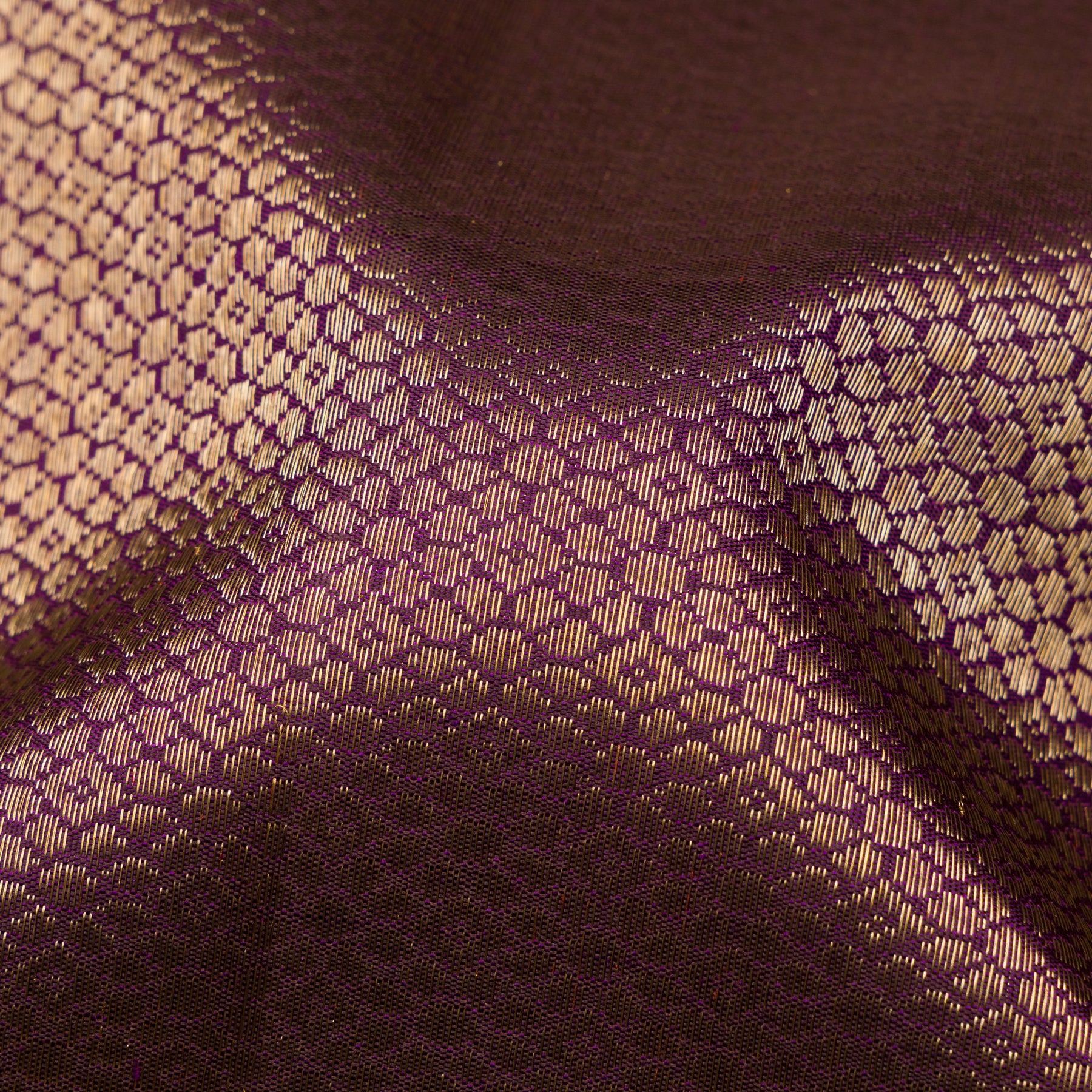 Kanakavalli Kanjivaram Silk Sari 25-040-HS001-07177 - Fabric View