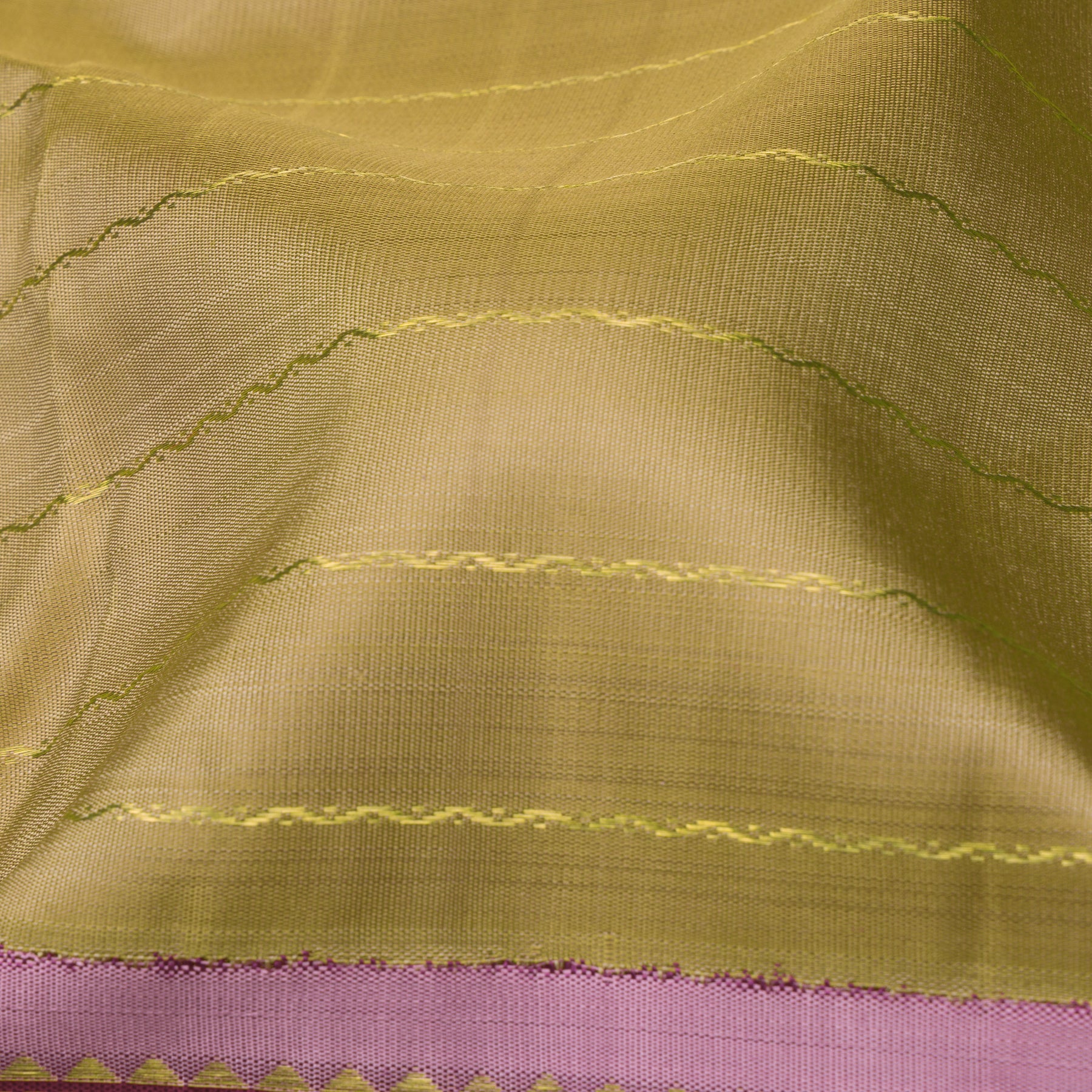 Kanakavalli Kanjivaram Silk Sari 25-040-HS001-09115 - Fabric View